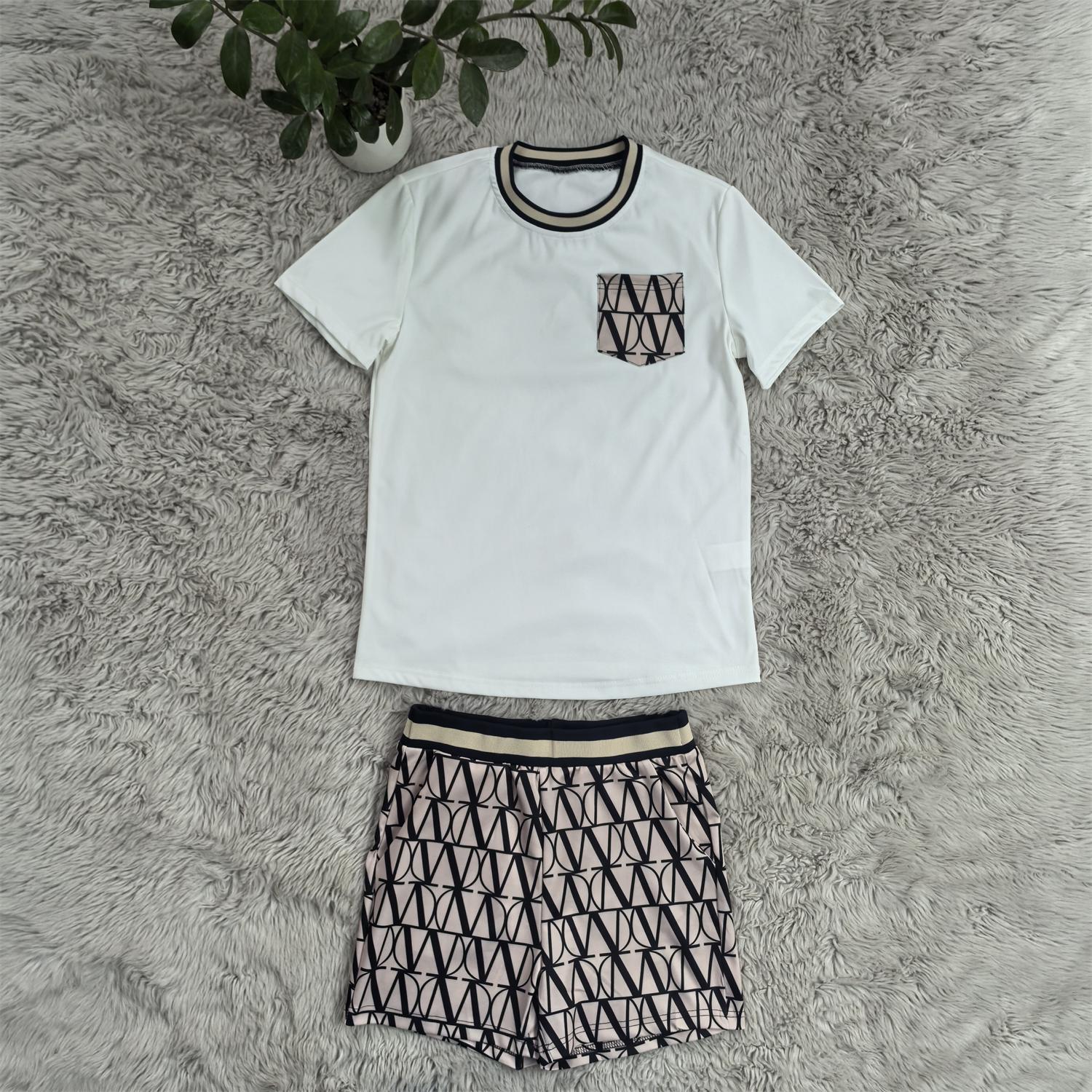 Women summer printed Round Neck pocket short-sleeved top and shorts two-piece set 10