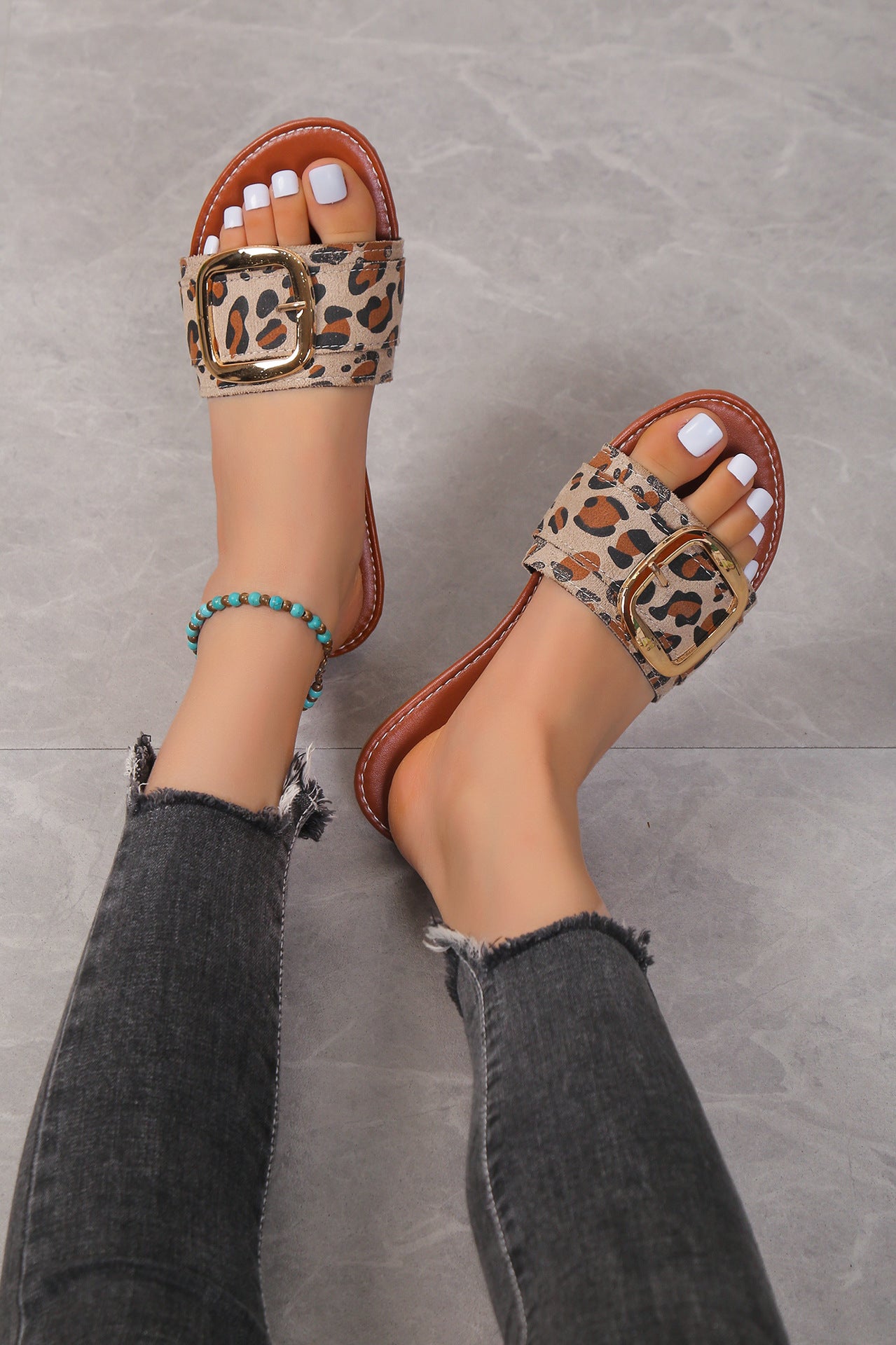 Summer Plus Size Women's Casual Large Buckle Stitched Slip-on Sandals Women 20