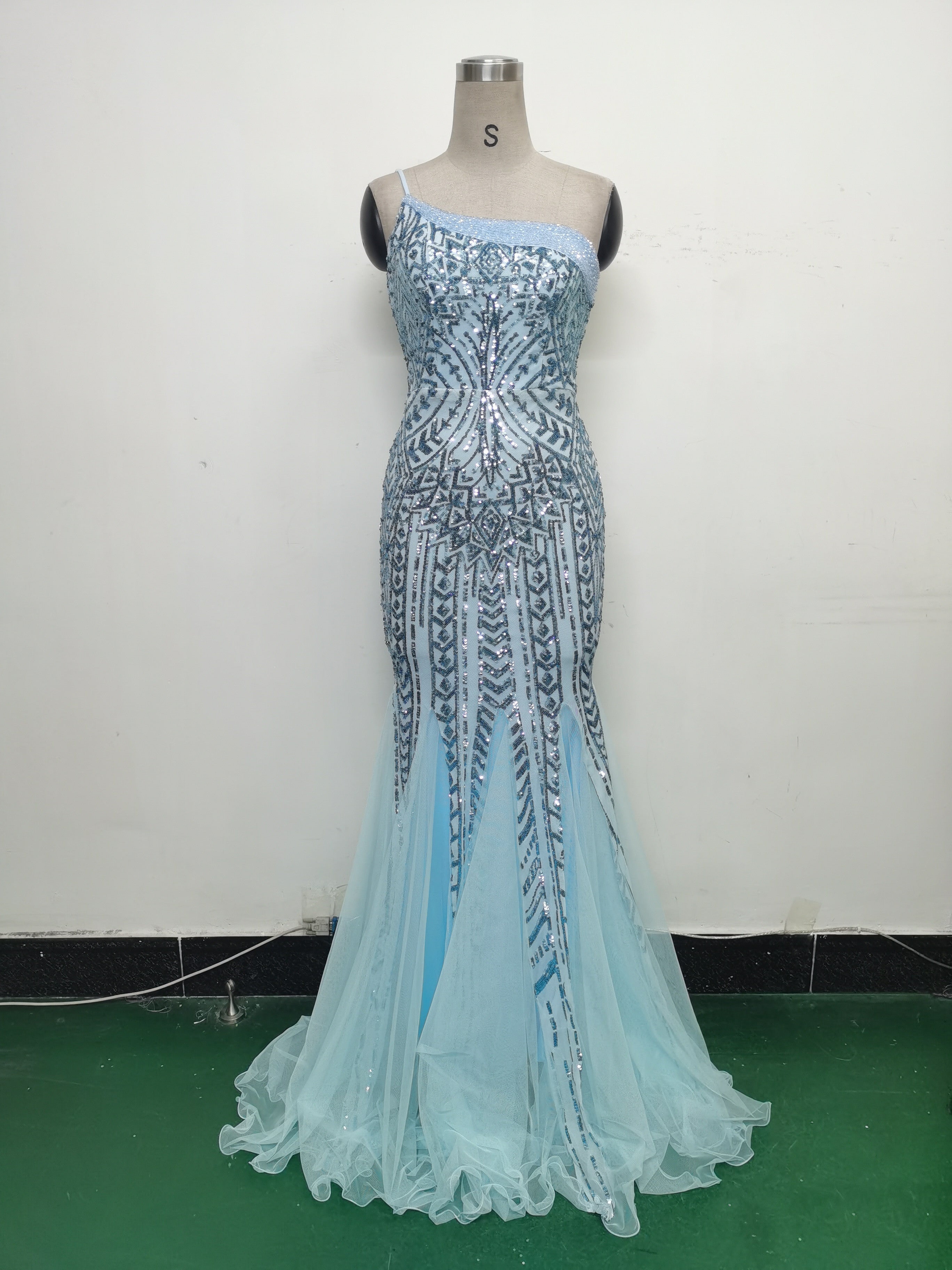 Sexy One Shoulder Sequins Mesh Patchwork Evening Dress 64