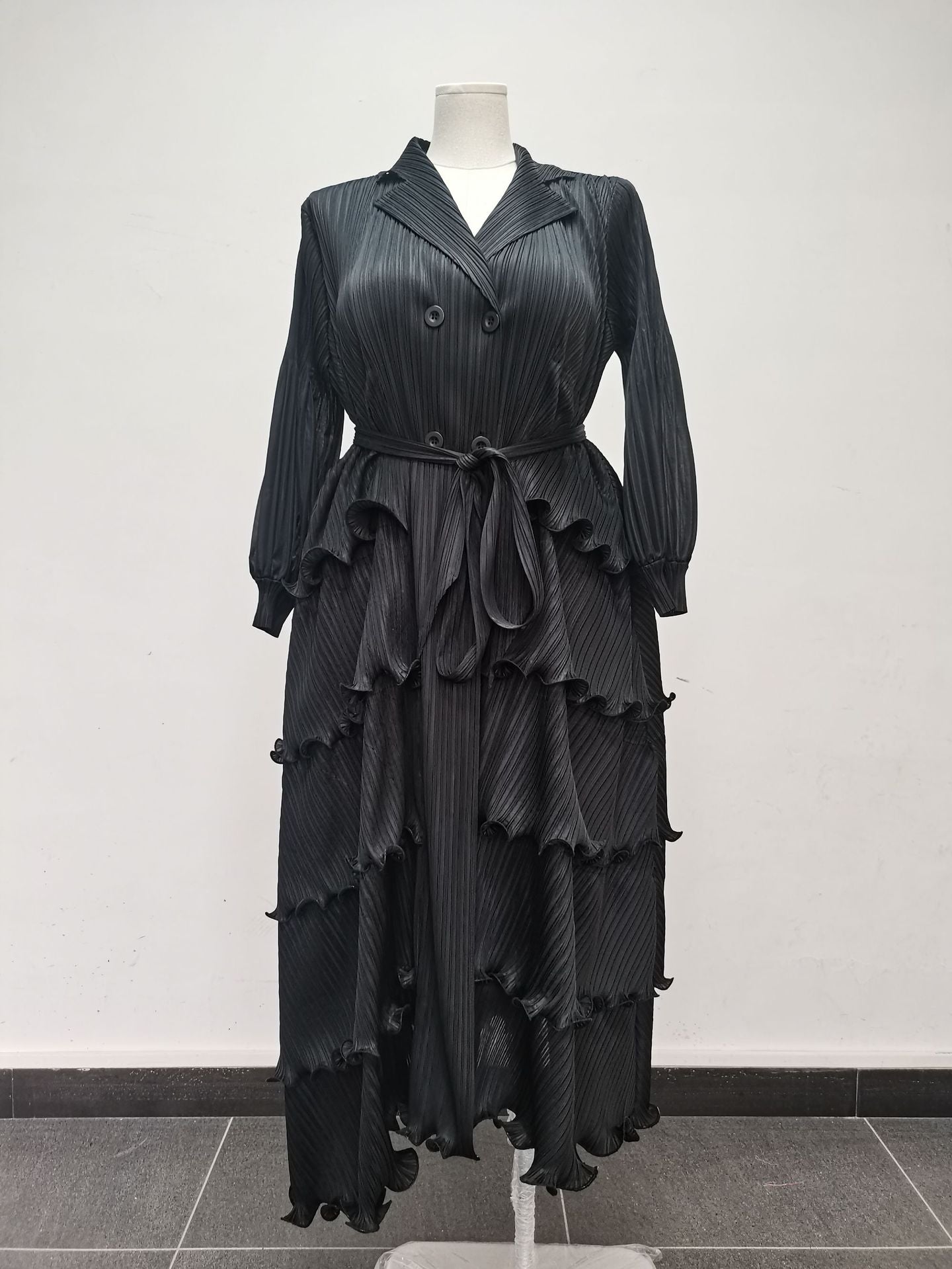 Plus Size Women Pleated Ruffle Edge Lace Lantern Sleeve Dress 6