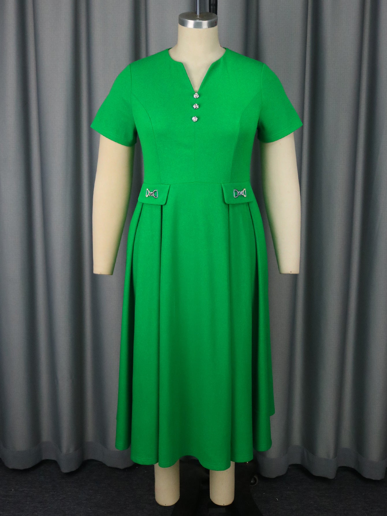 Plus Size V-Neck Short-Sleeve A-Line Formal Party Dress 9