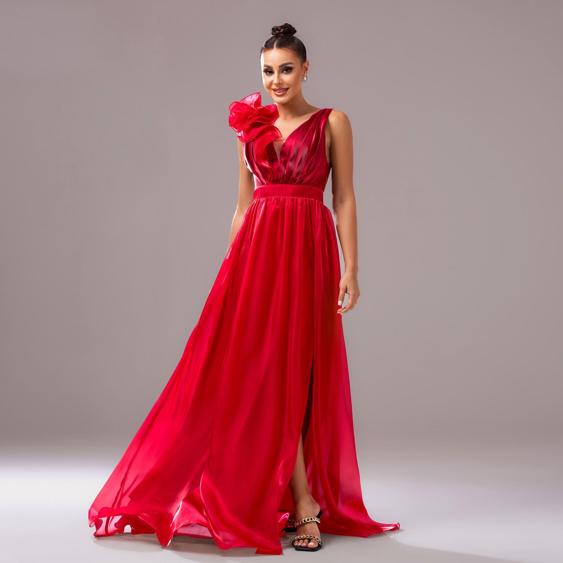 Luxury Sleeveless V-Neck Slit Evening Gown 3
