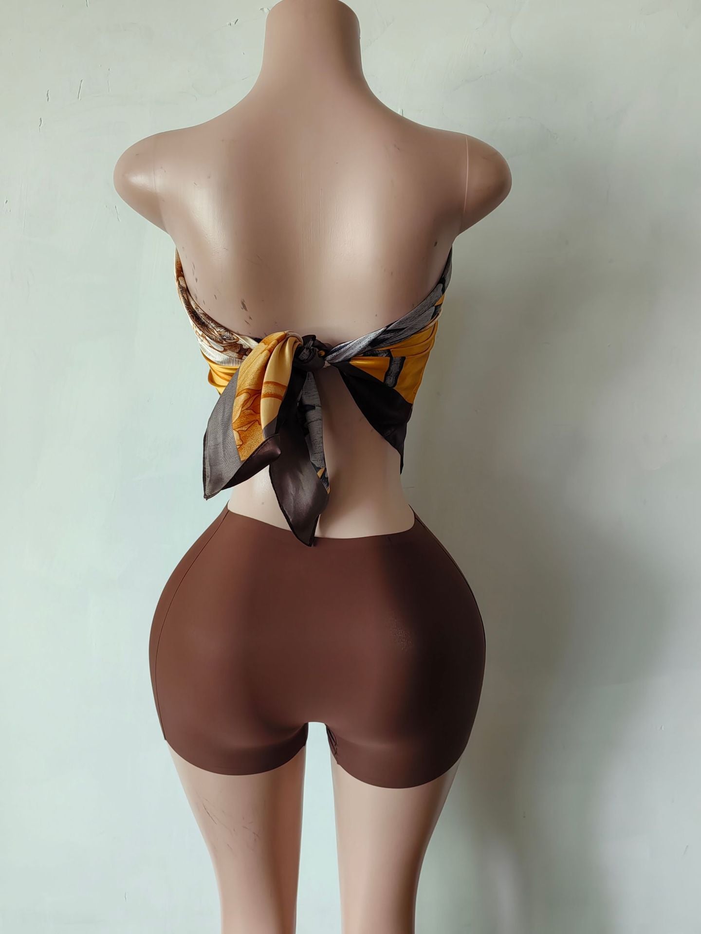 Fashionable Women's Print Sexy Strapless Two Piece Shorts Set 26