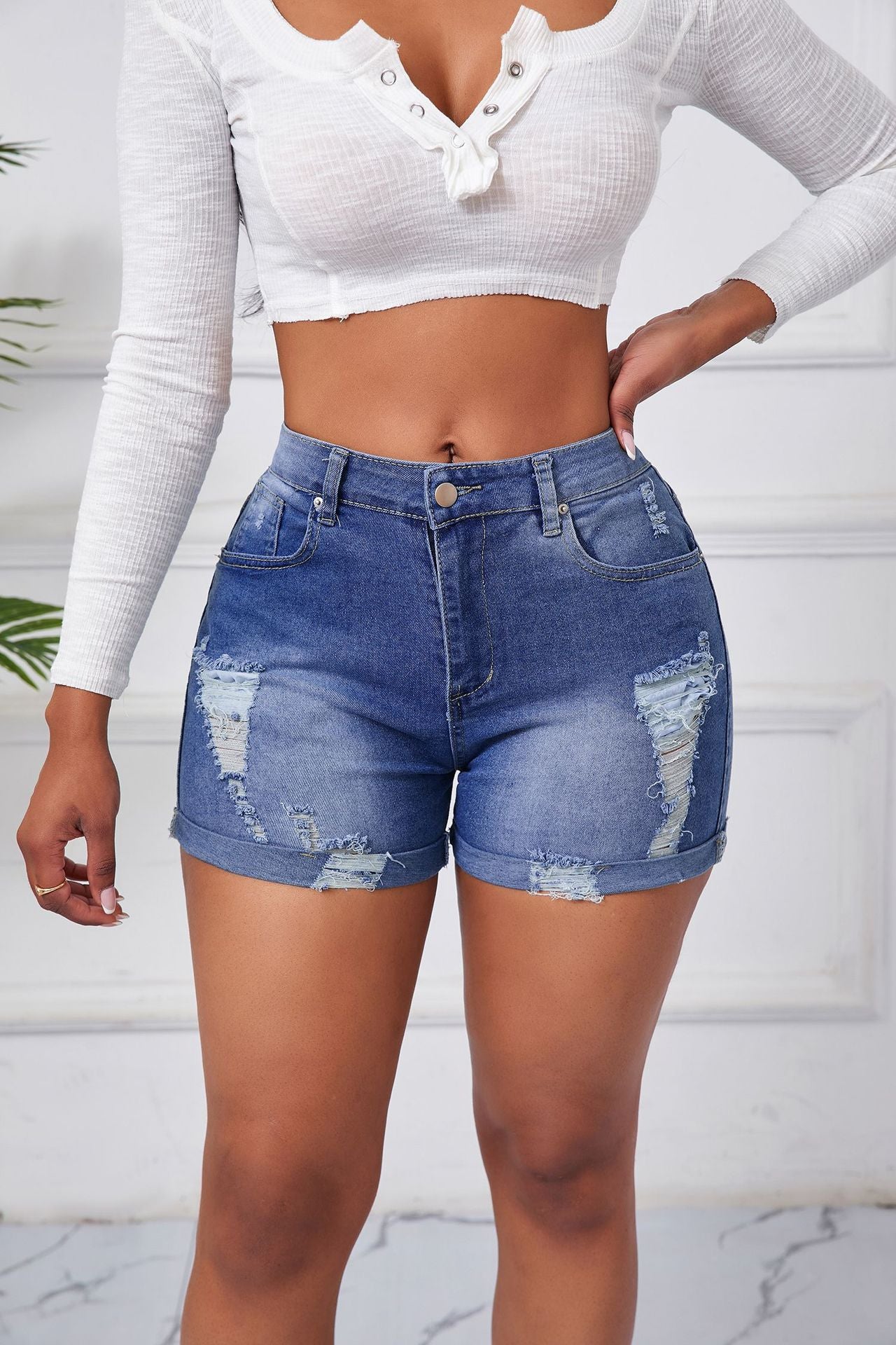 Plus Size Women Sexy Ripped Stretch Denim Shorts 3