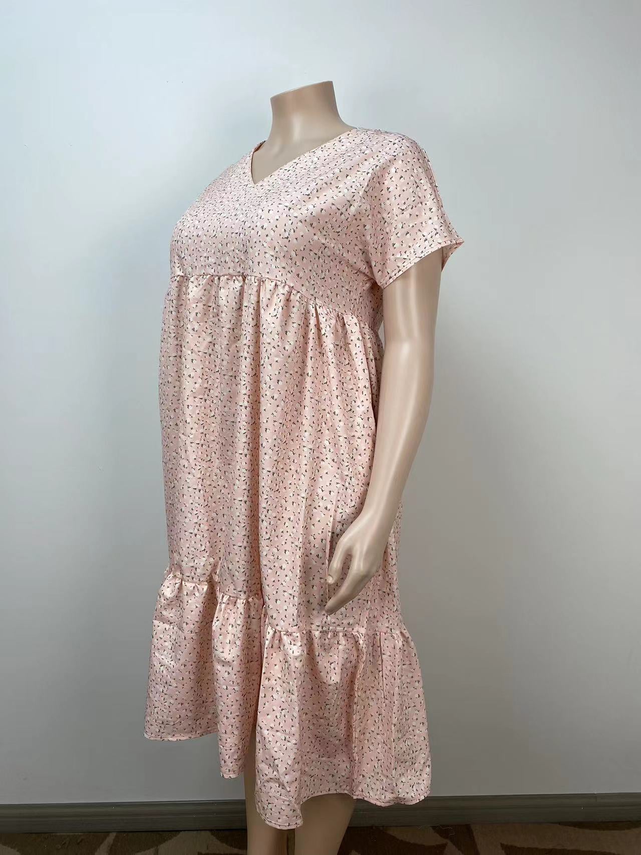 Plus Size Women Loose V-Neck Floral Dress 4