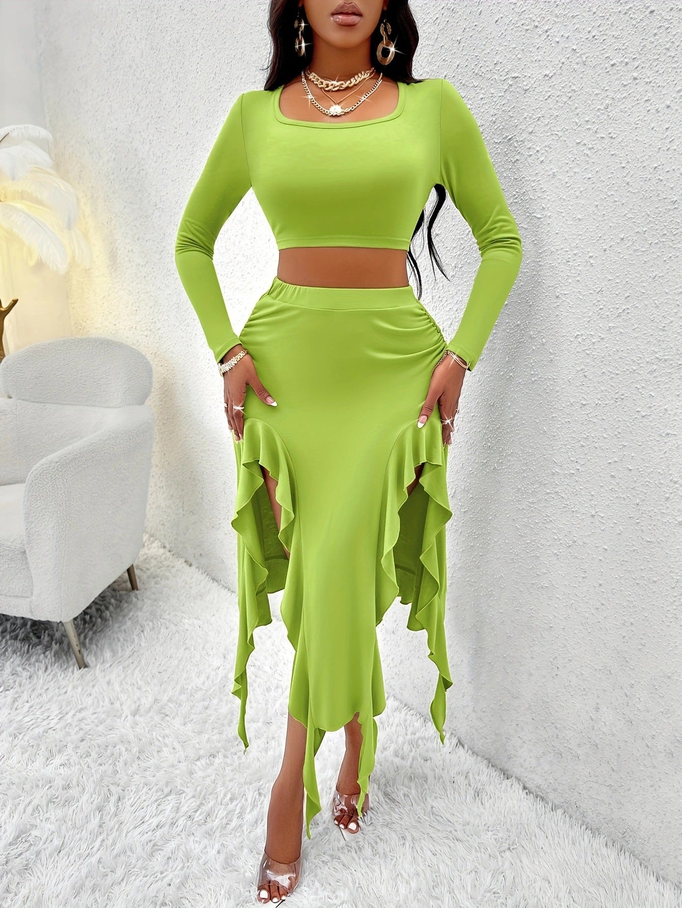 Fashionable And Elegant Solid Color Round Neck Long Sleeve Top Ruffle Skirt Two Piece Set For Women 3