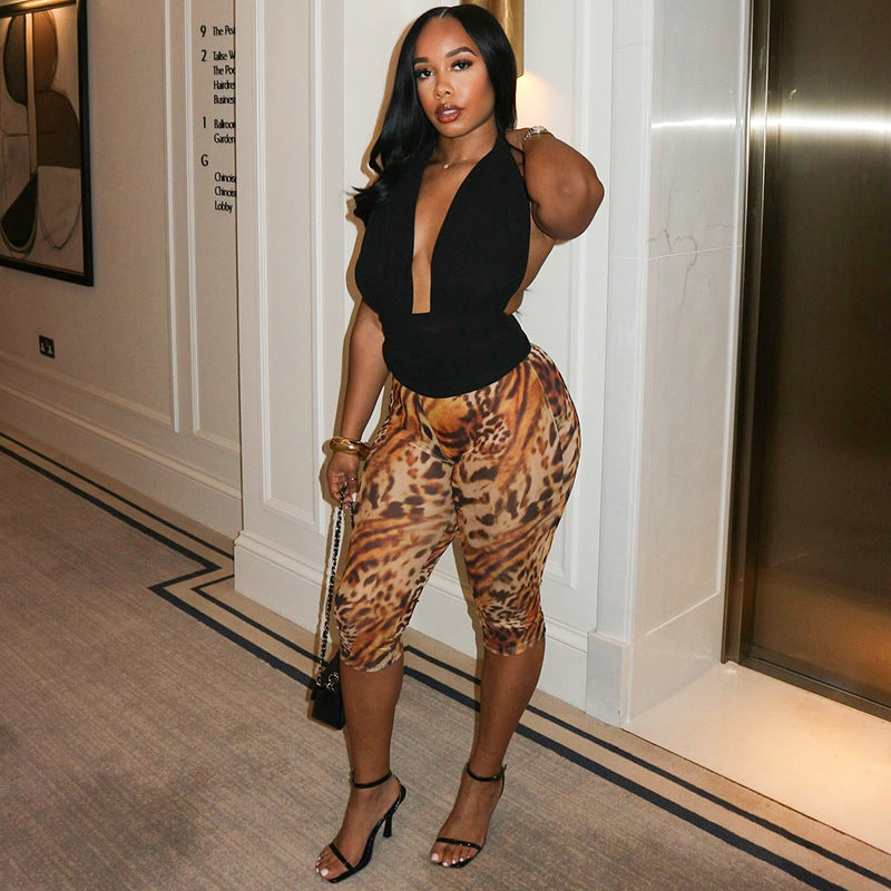 Women Solid Halter Neck Backless Top and Leopard Print Shorts Two-piece Set