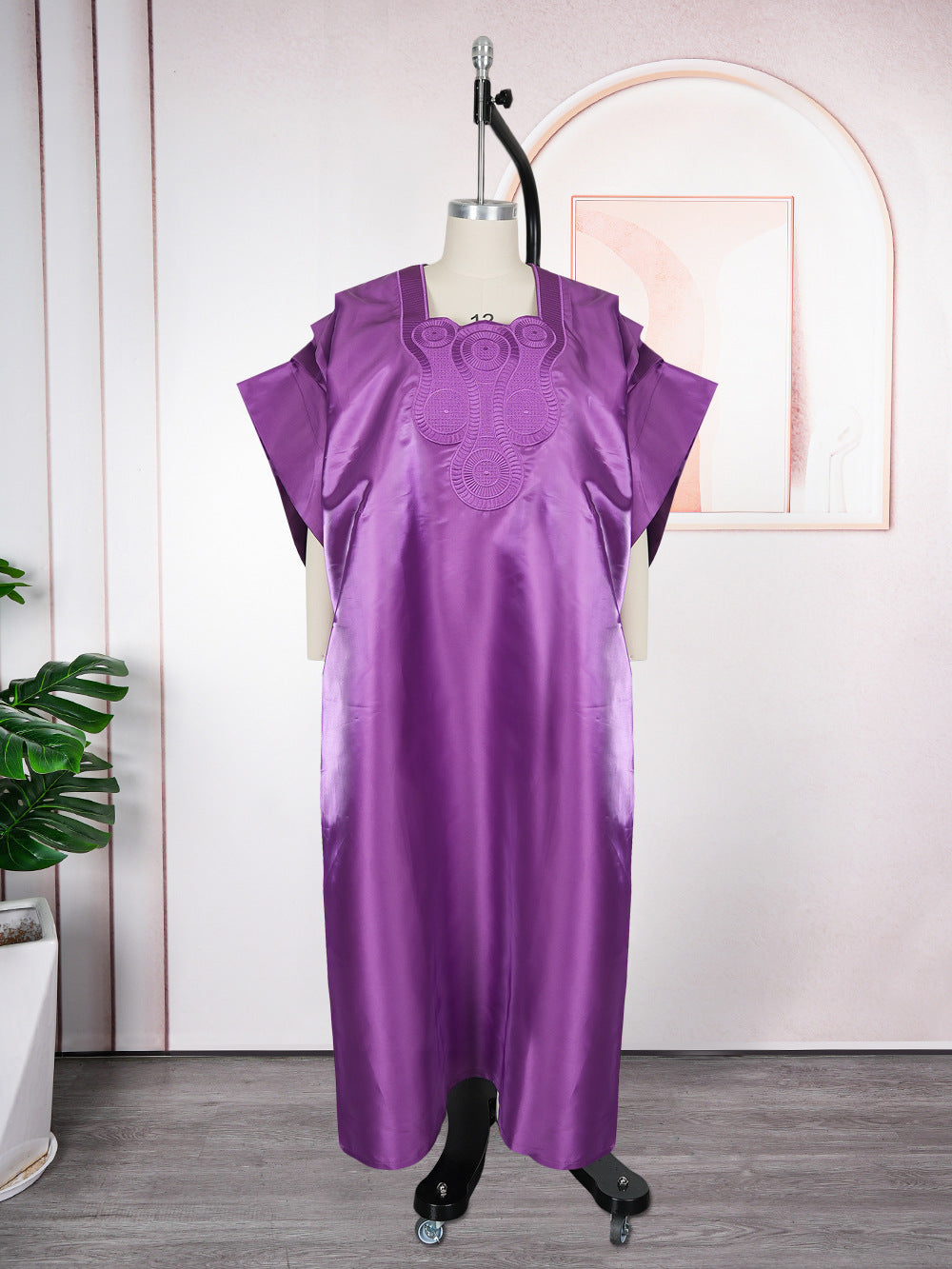 Plus-Size African Women Embroidered Dress 26