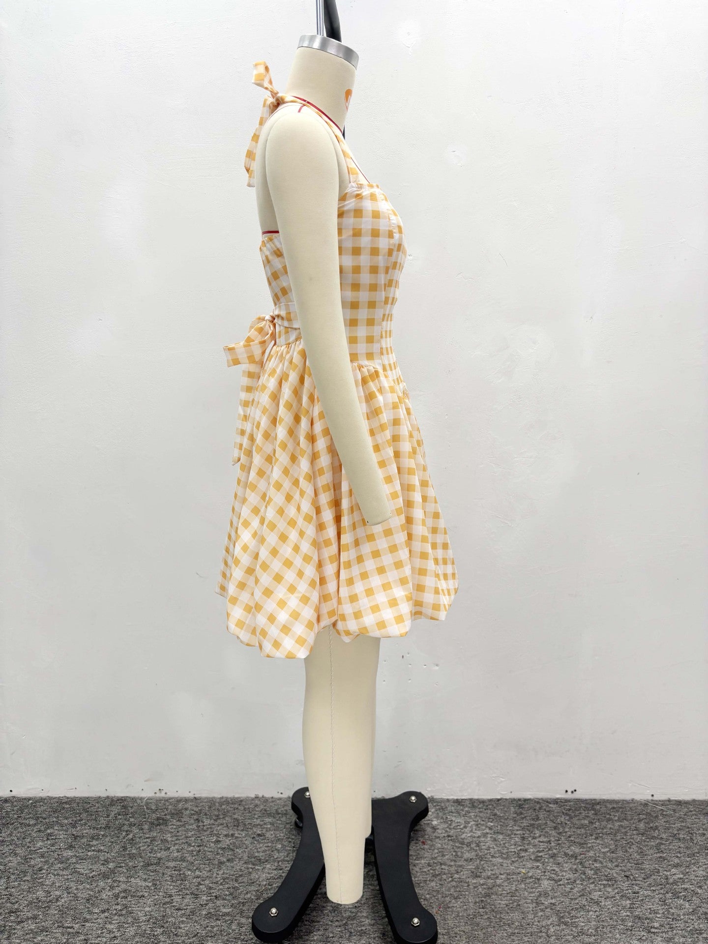 African Women sexy square-neck halter neck plaid dress 5