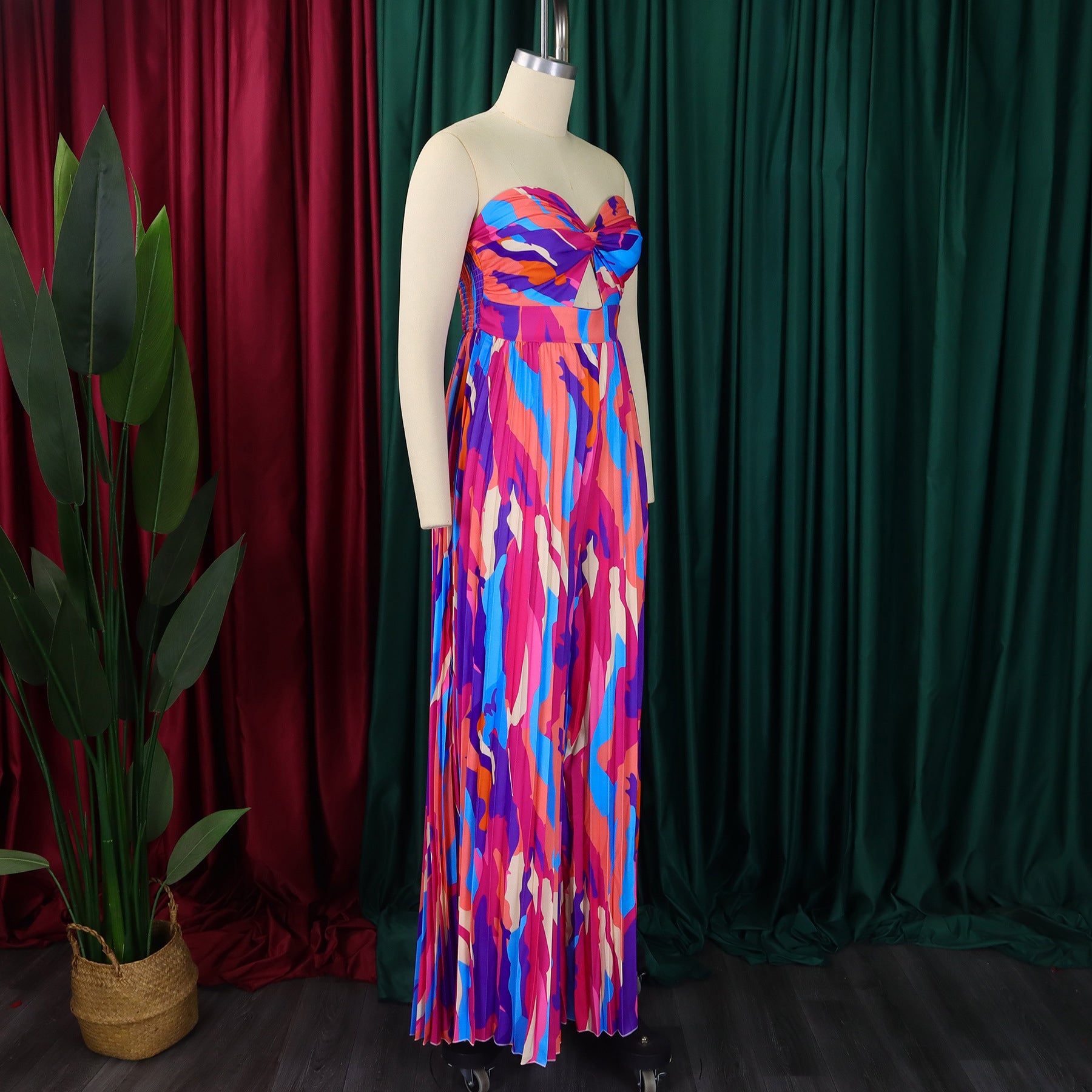 Women summer sexy printed chest-wrapped off-shoulder pleated wide-leg Jumpsuit 10