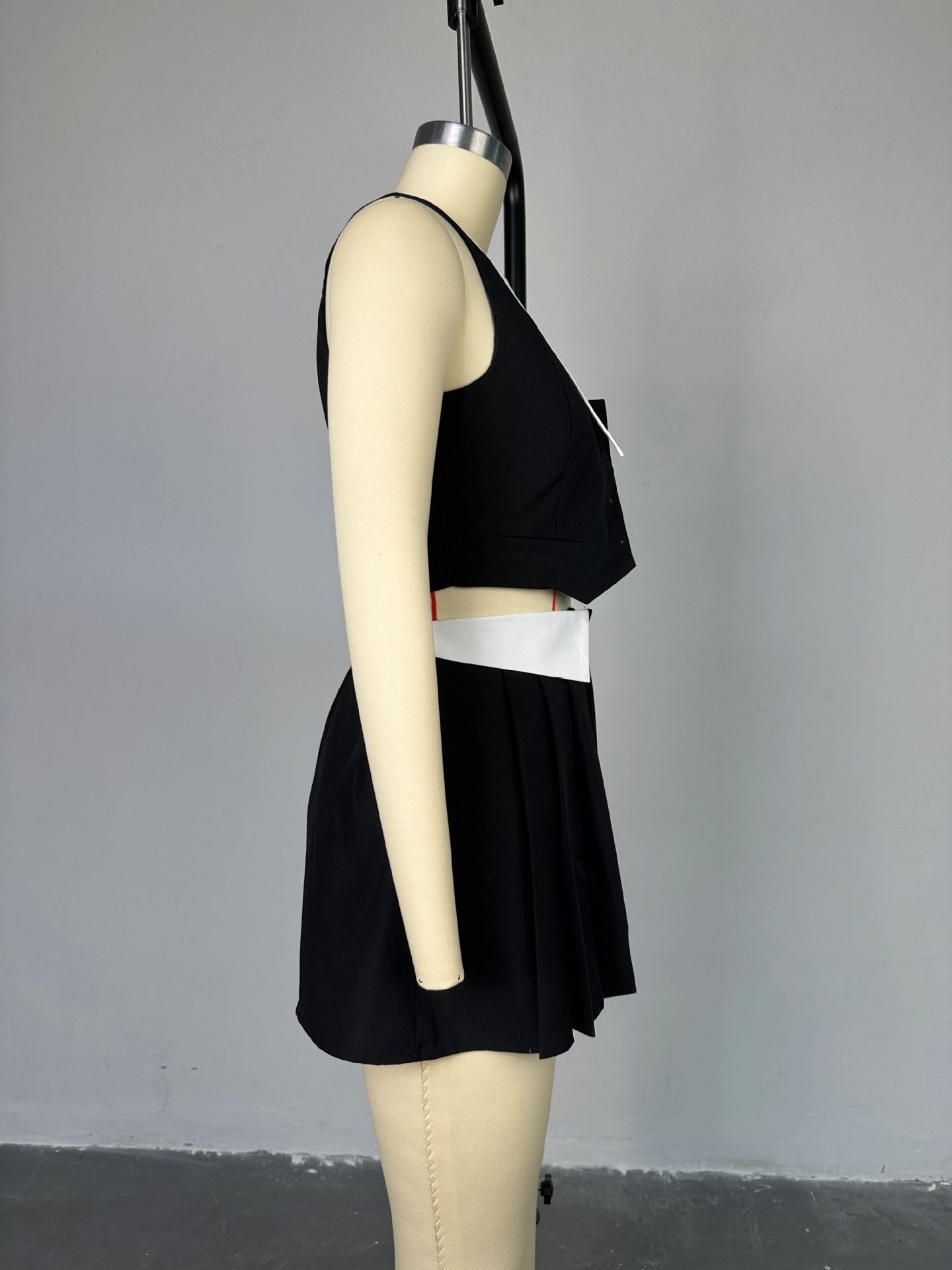 Women Summer Peter Pan Collar Sleeveless Top Skirt Casual Two-piece Set 10