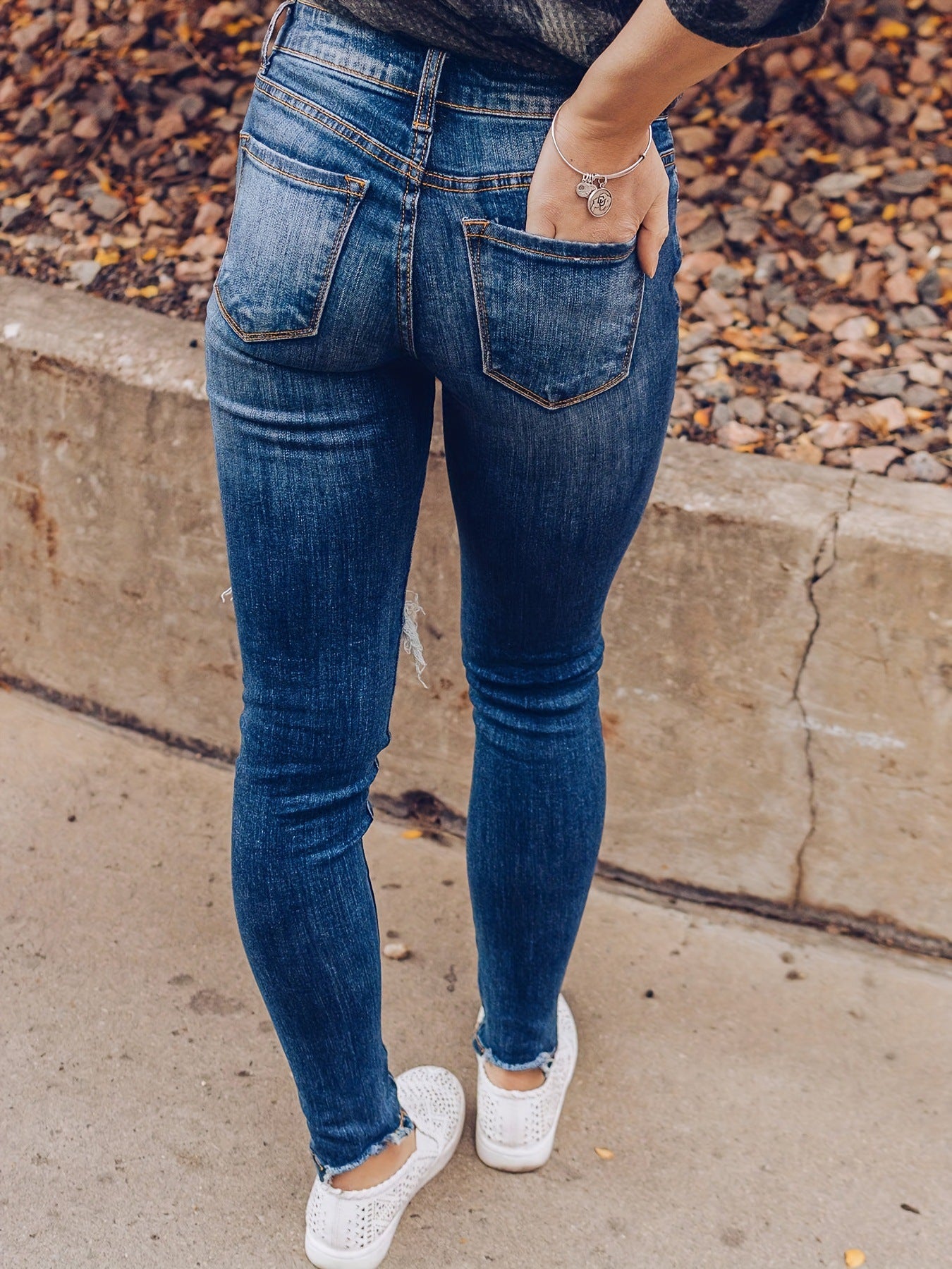 Women Ripped Washed Denim Tight Pants 5
