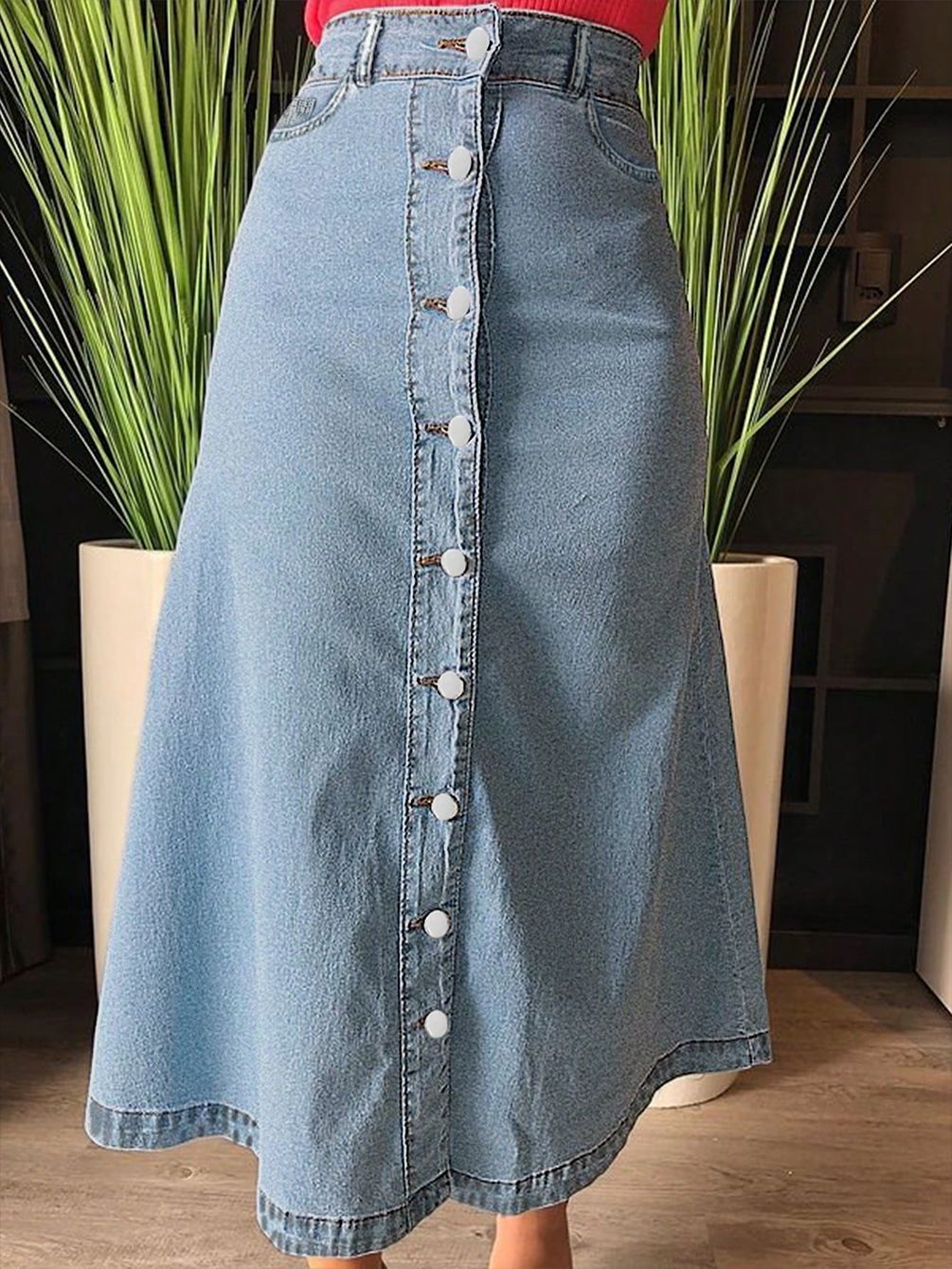Women Buttoned Denim Skirt 5