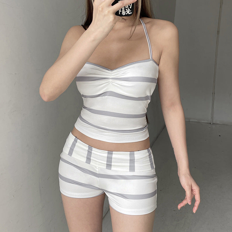 Women Casual Holidays Printed Striped Contrast Halter Neck Strap Top and Shorts Two-Piece Set 12