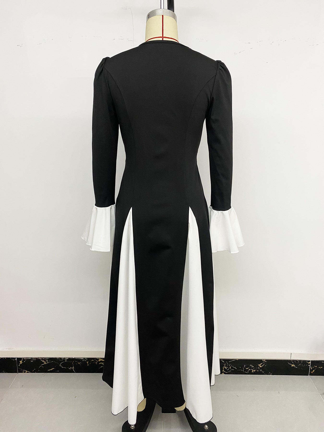 Women Fall/Winter Lace-Up Round Neck Patchwork Contrast Color Bell Bottom Sleeve Dress 8