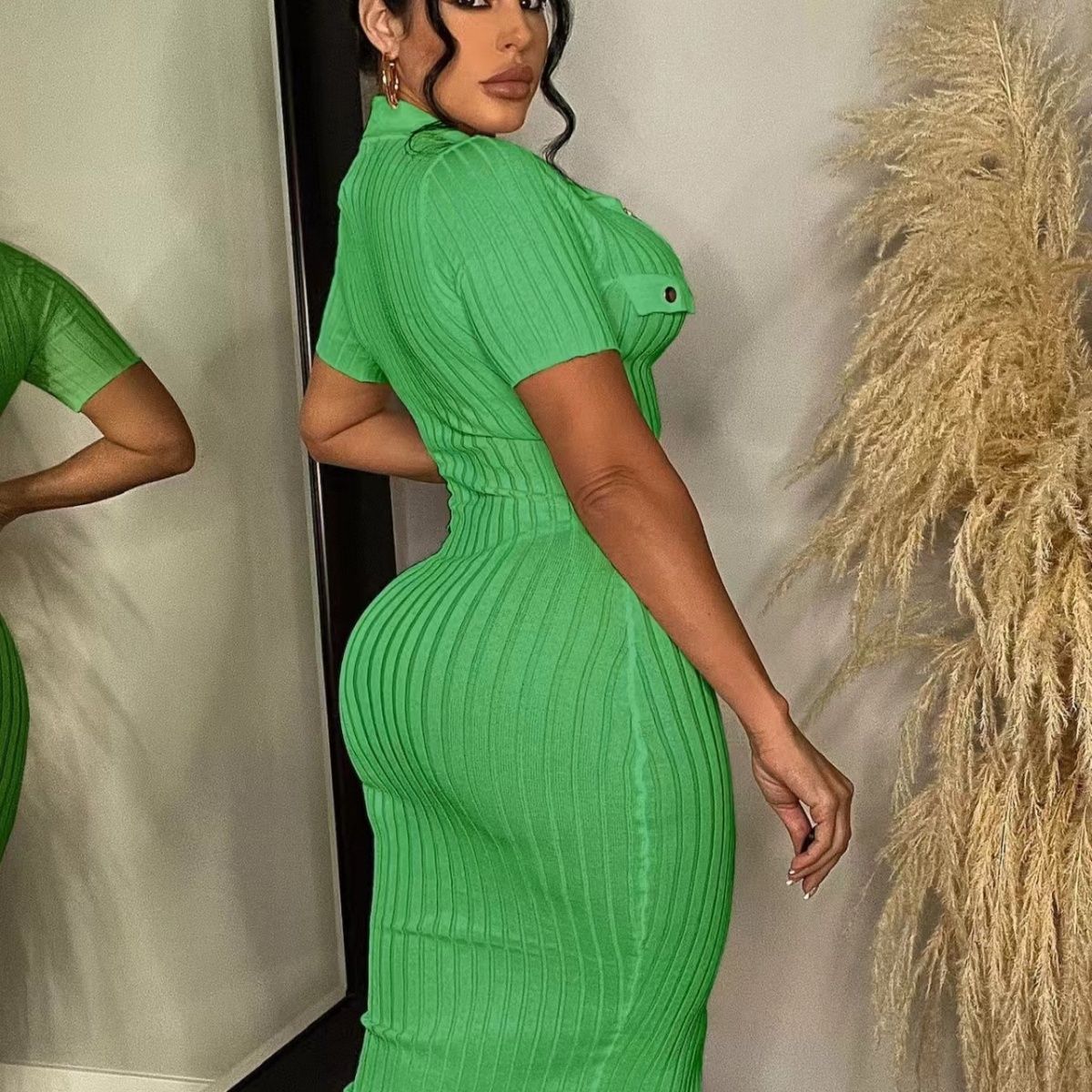 Summer Slim V-Neck Knit Dress Short Sleeve Casual Sweater Dress