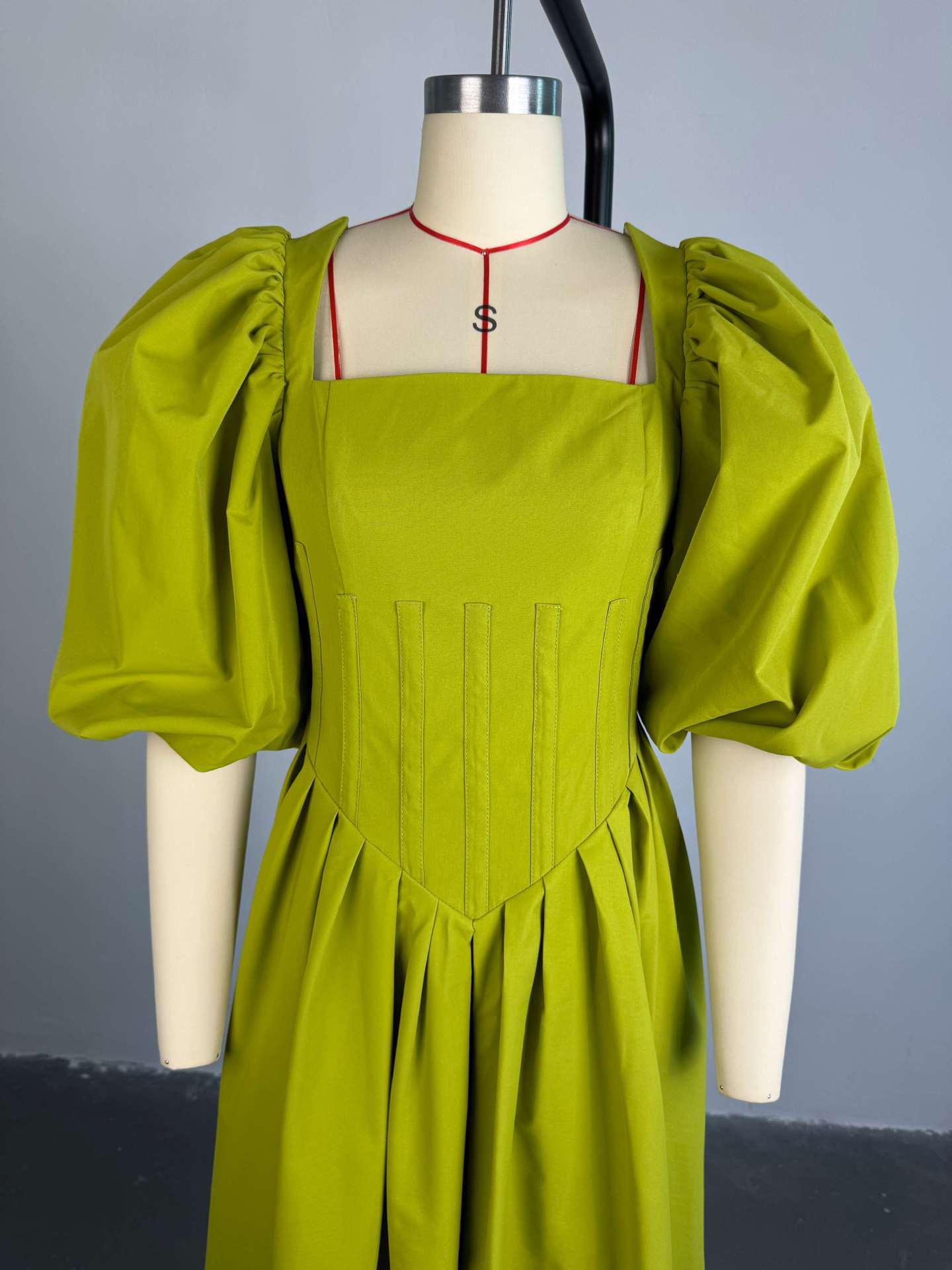 Women Autumn Square Neck Waist Lace-Up Lantern Sleeve Dress 5