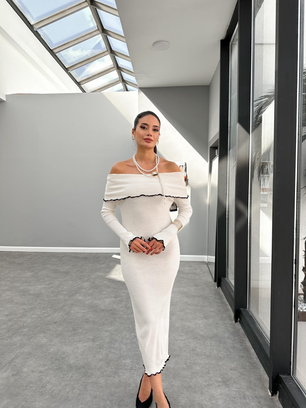 Women Fall and Winter Sexy Shawl Long Sleeve Ruffle Edge Dress 6