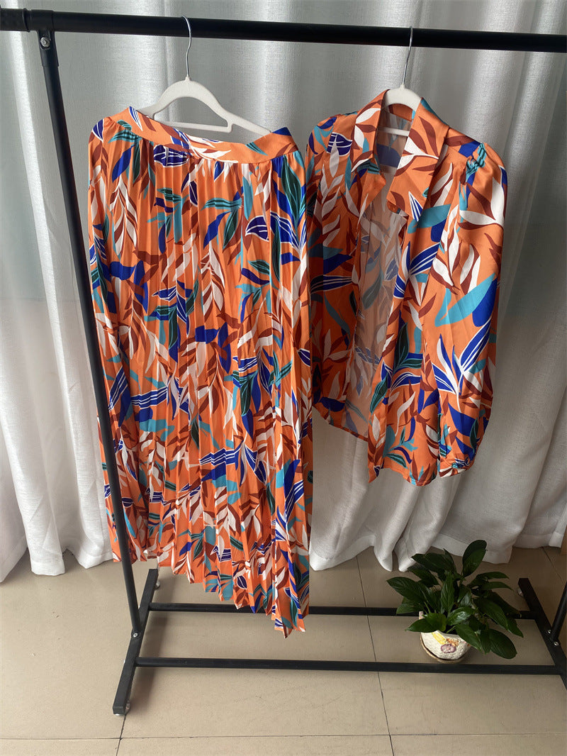 Fashionable Printed Long-Sleeved Top And Pleated Skirt Two-Piece Set 6
