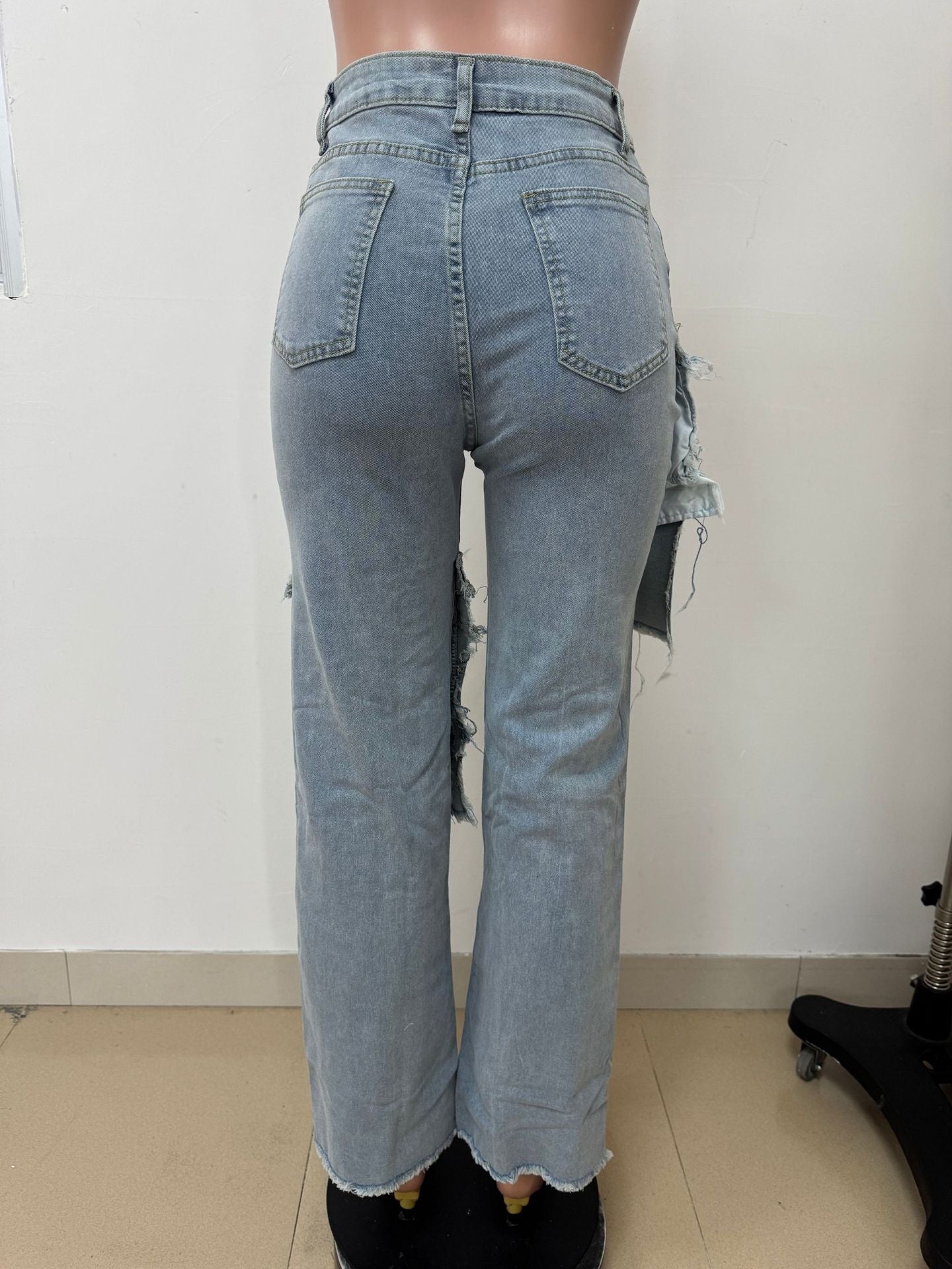 Women's Fashion Loose Straight Leg Washed Multi-Pocket Patchwork Applique Washed Street Denim Pants 4