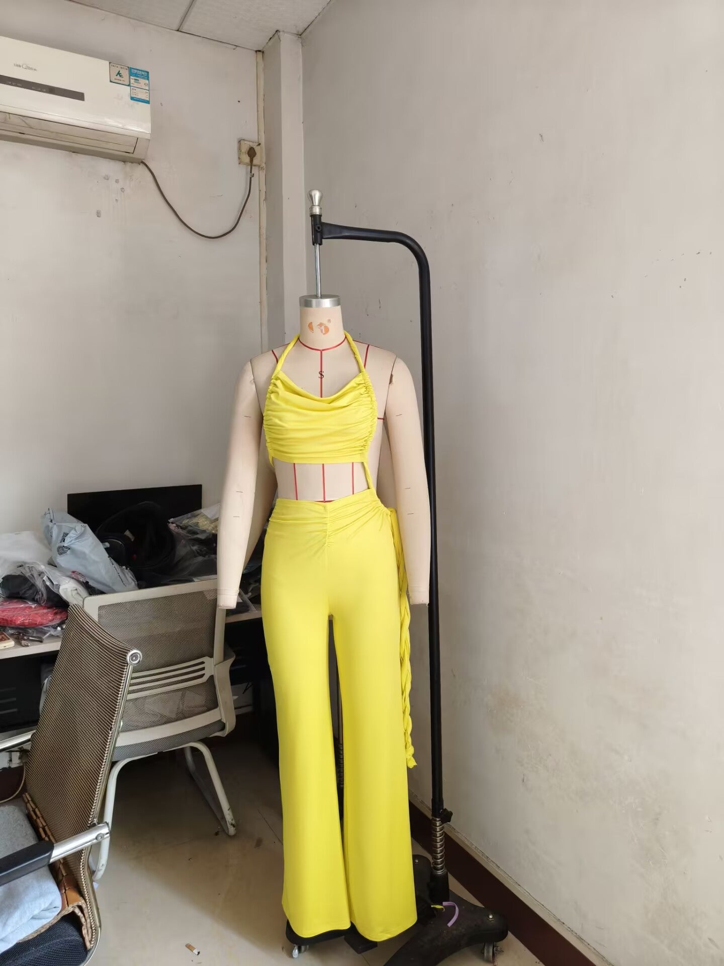 Women Halter Neck Strapless gathered tie rope wide leg jumpsuit 8