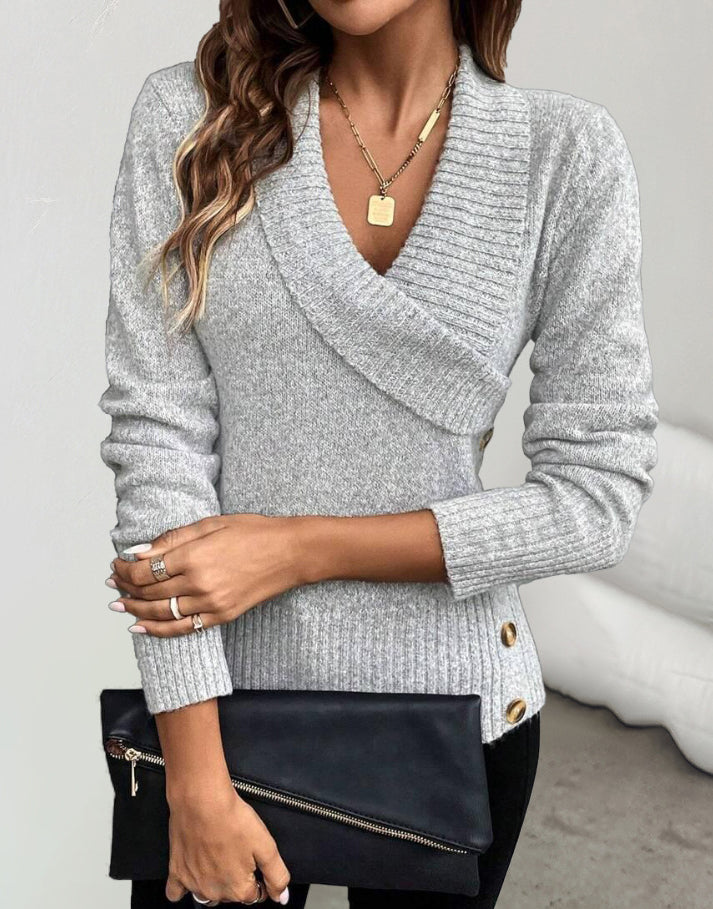 Women's Turndowqn collar button sweater