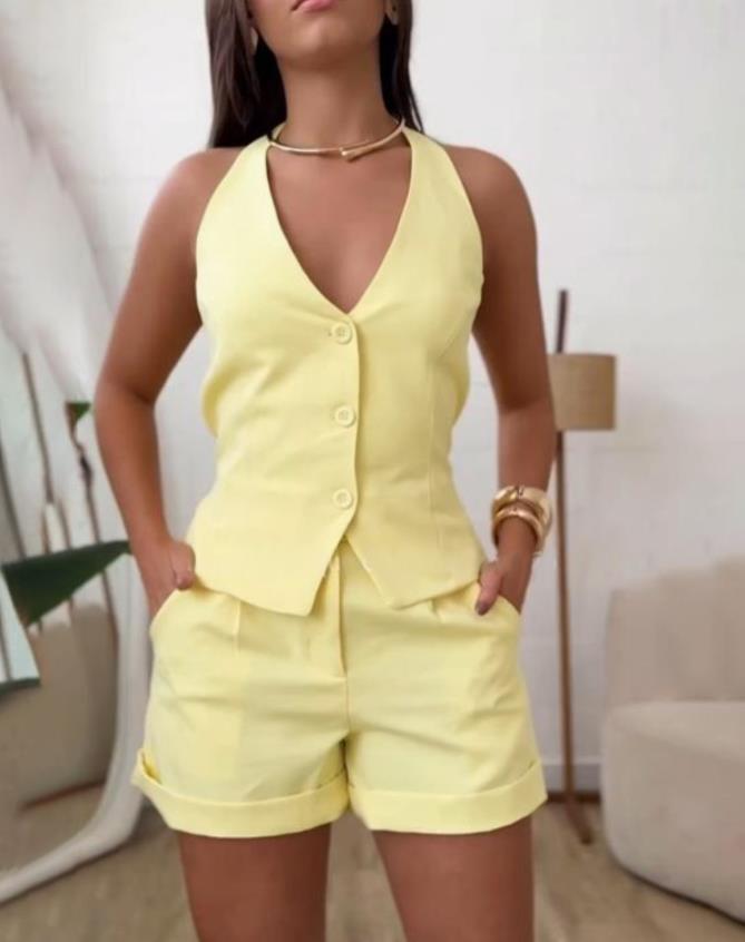 Women Casual Button Vest and Shorts Two-piece Set 8