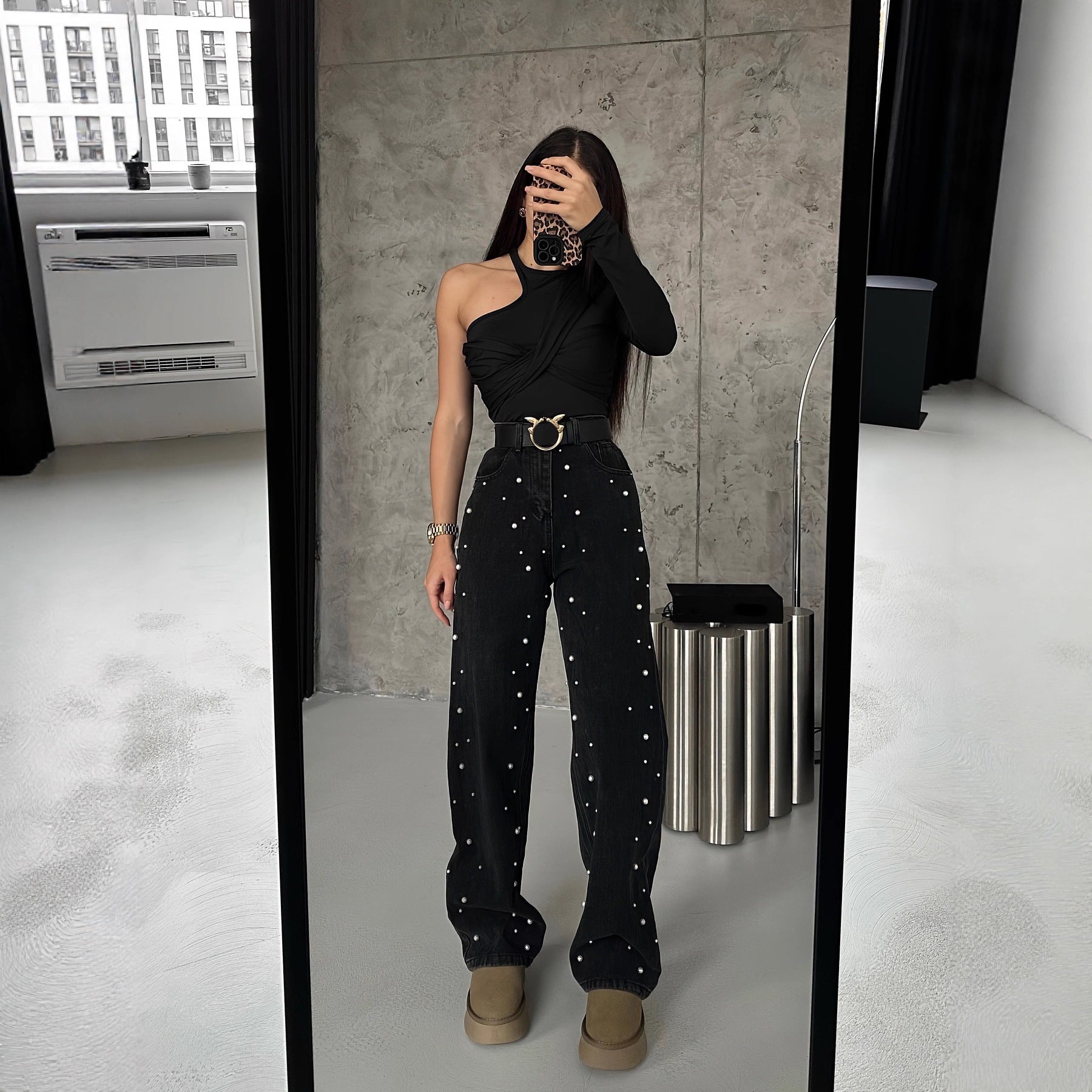 Women beaded black washed stretchy denim pant 3