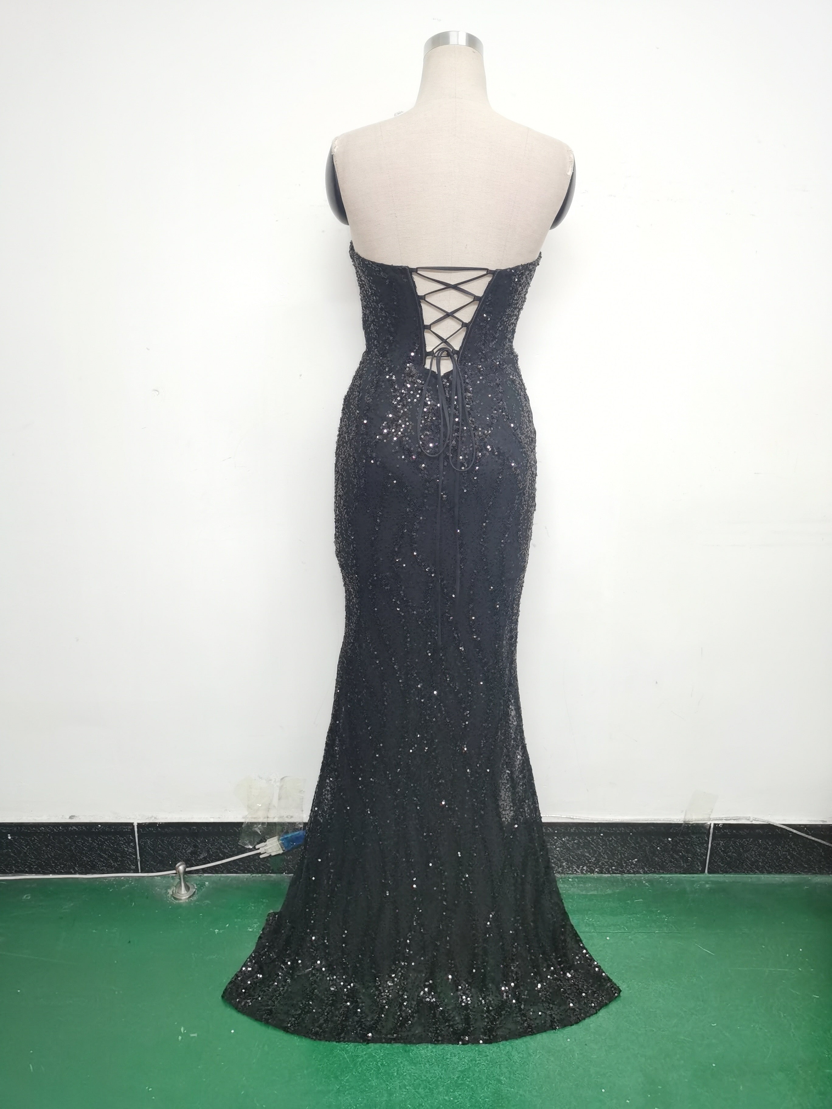 Fishbone Slim Waist Heart Neck Sequin Evening Dress Luxury Formal Party Gown 31