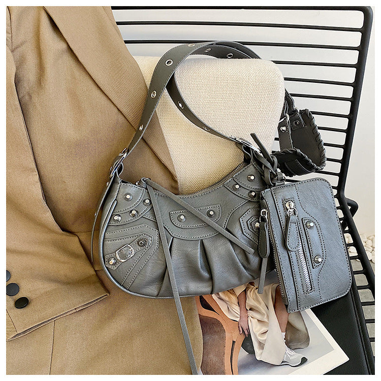 Diagonal pleated single shoulder women's retro rivet bag 68