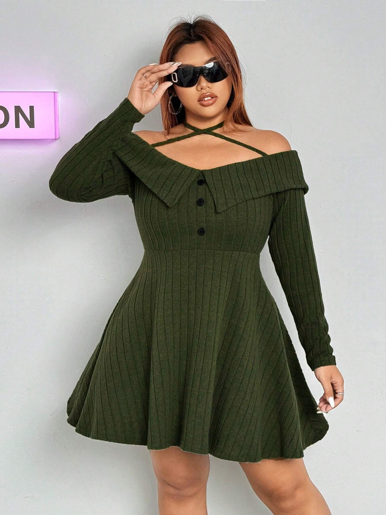 Autumn And Winter Plus Size Women's Sexy Trendy Halter Neck Off-Shoulder Short Dress 3