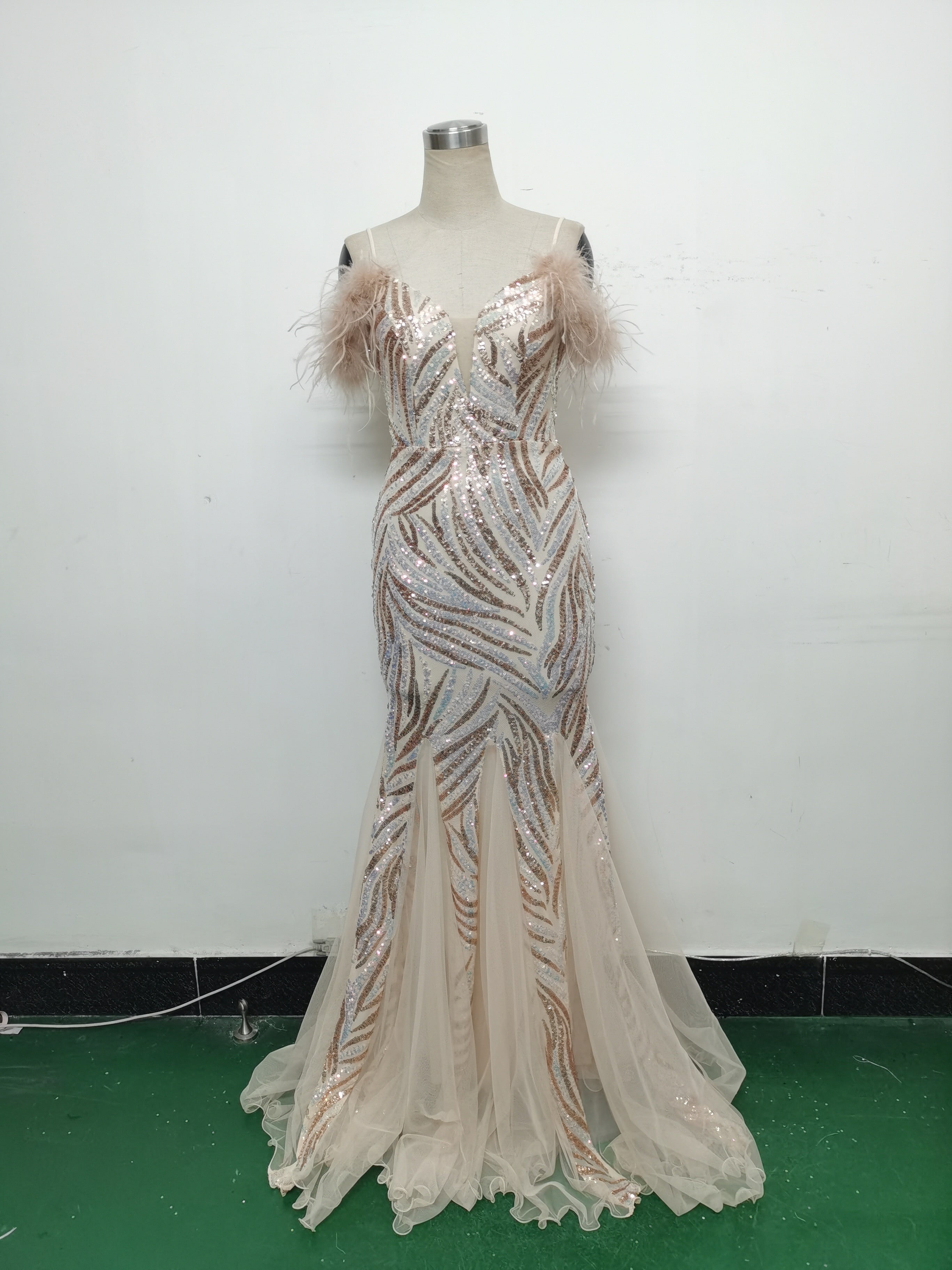 feather sequin Patchwork Mesh luxury evening dress 31