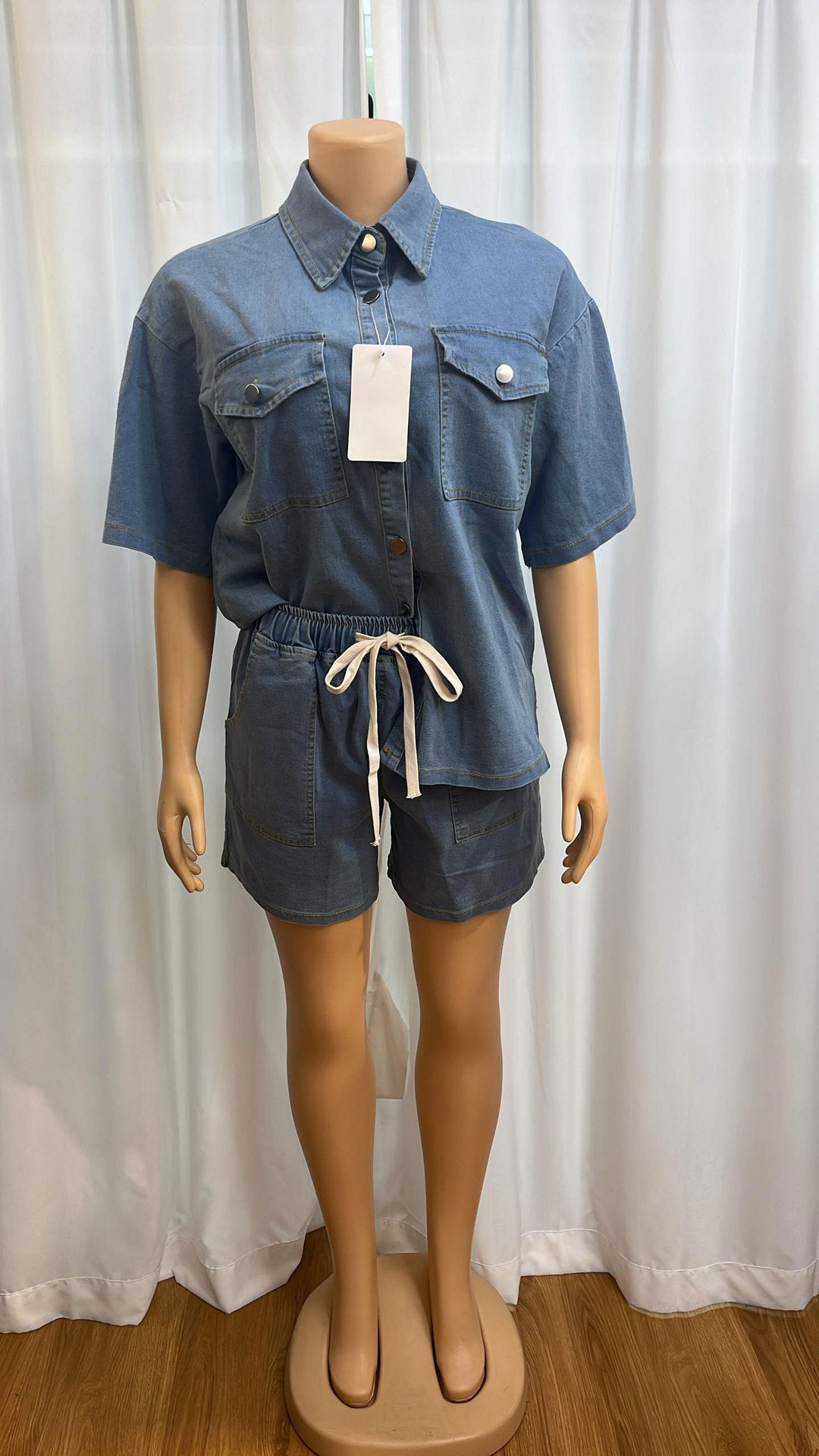 Women Denim Pocket Button Short Sleeve Top and Shorts Two-Piece Set 3