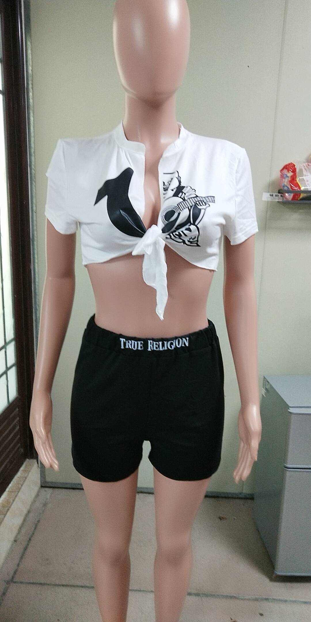 Women Sexy Lace-Up Short Sleeve Print Top Shorts Set 10