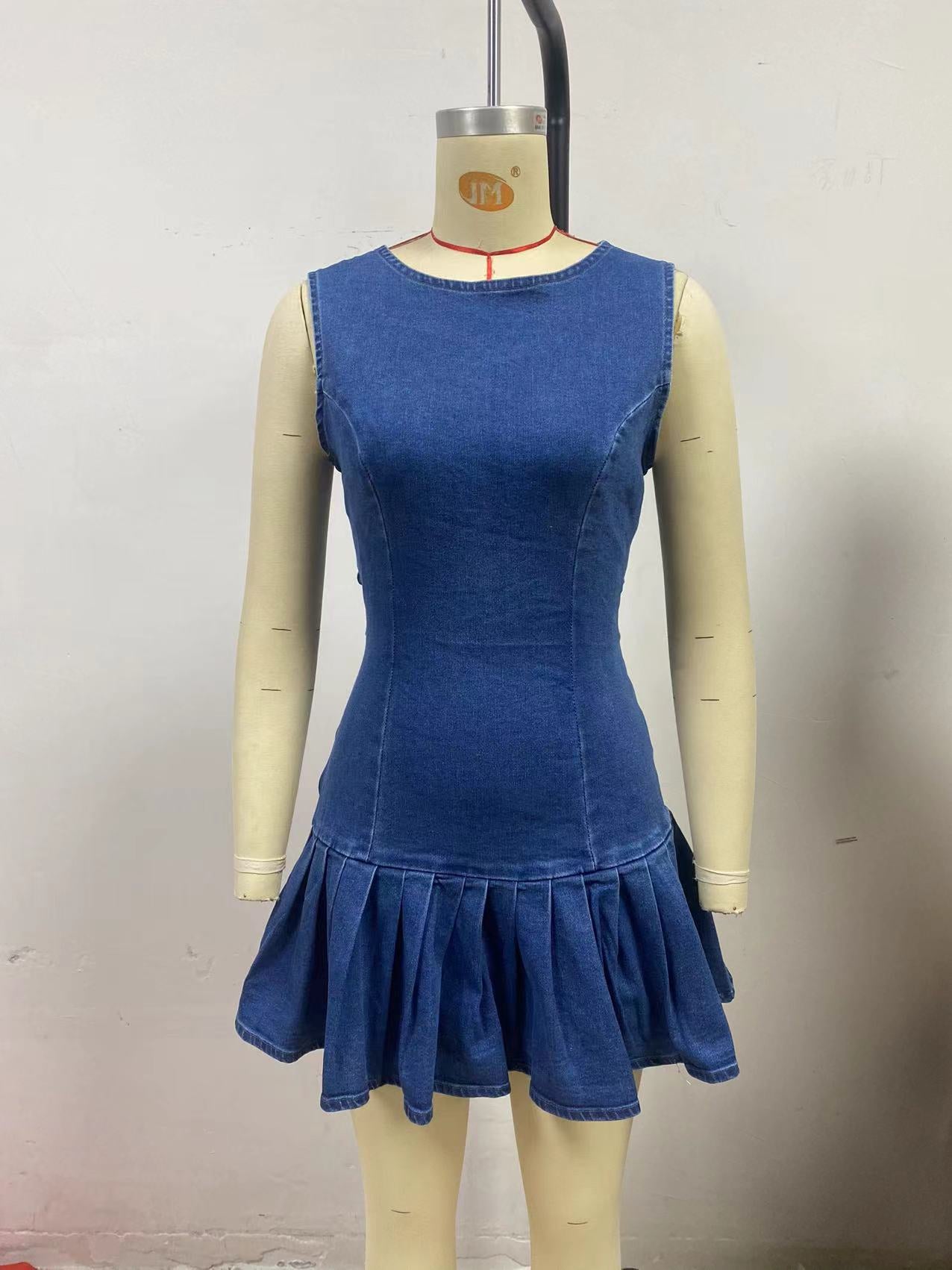 Women Sexy Sleeveless Pleated Denim Dress 5