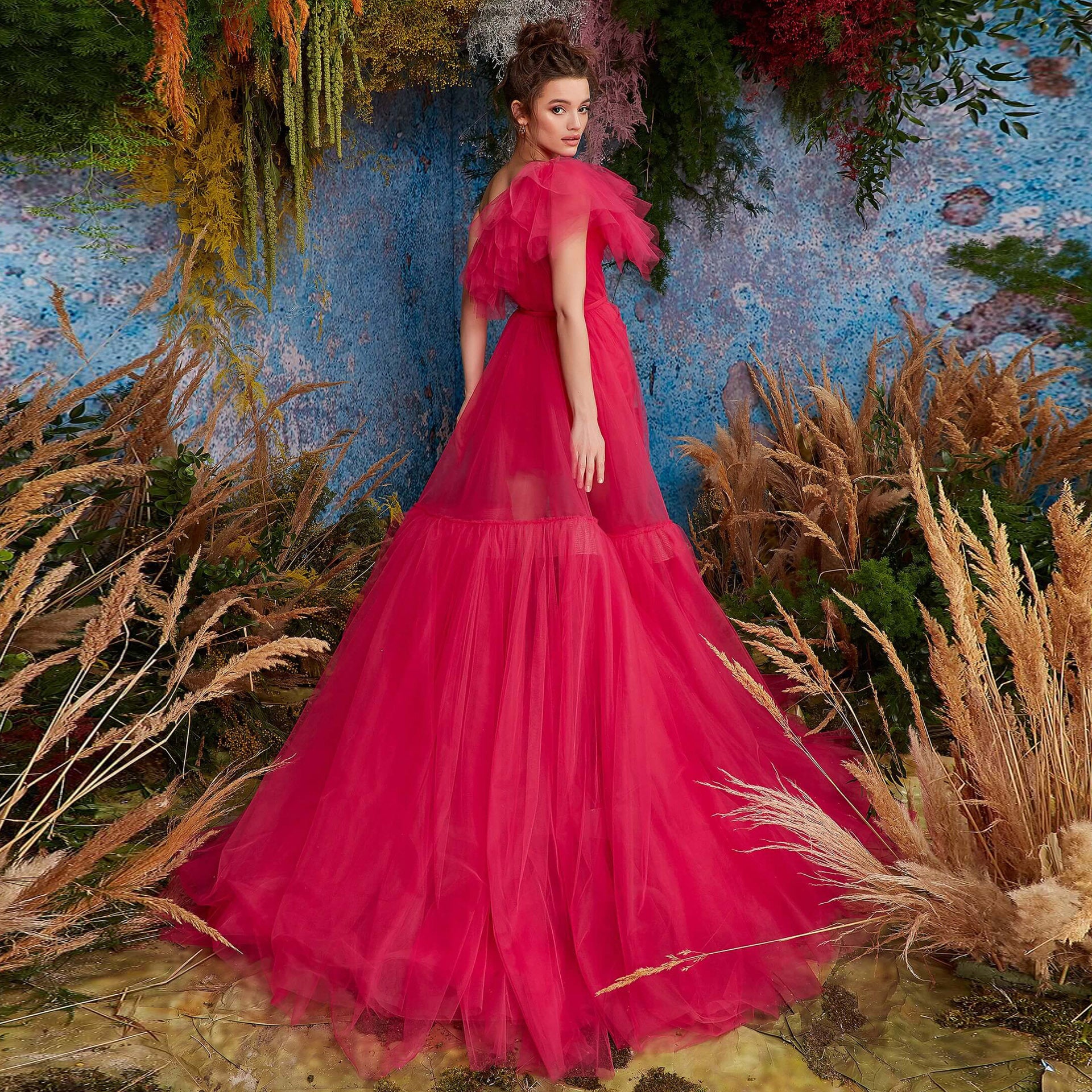 Women's Summer Style Slash Shoulder Pleated Mini Dress Mesh Trailing Formal Party Dress 4