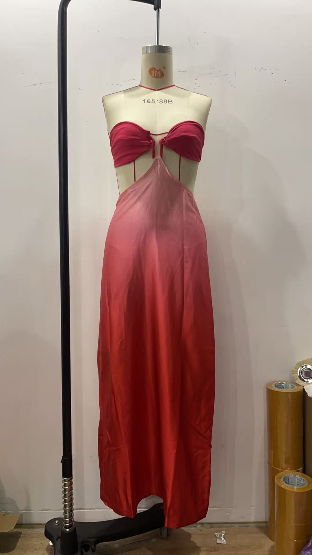 Summer sexy gradient color Strapless Open Waist slim long dress 6