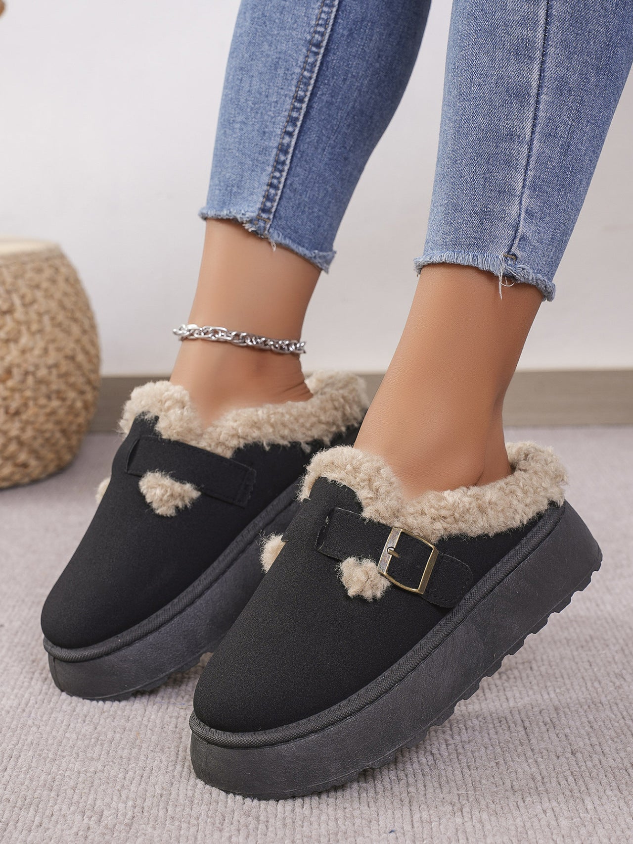 Fashionable Autumn Winter Thick-Soled Fleece Buckle Cotton Slippers Casual Plus Size Women's Shoes 3
