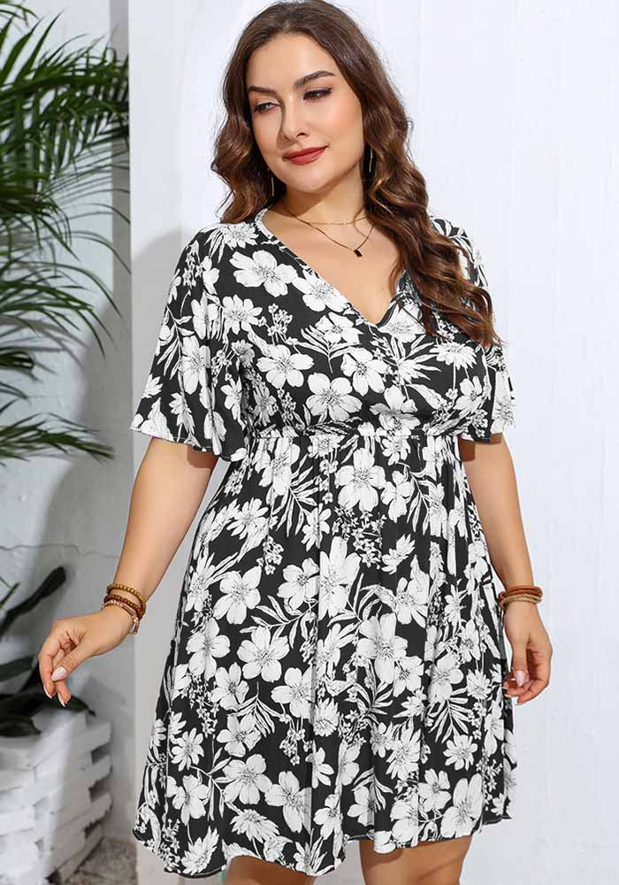 Plus Size Geometric Pattern Print Loose V-Neck Casual Dress