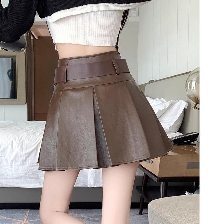 Women Autumn and Winter Black PU Leather Pleated Skirt 3