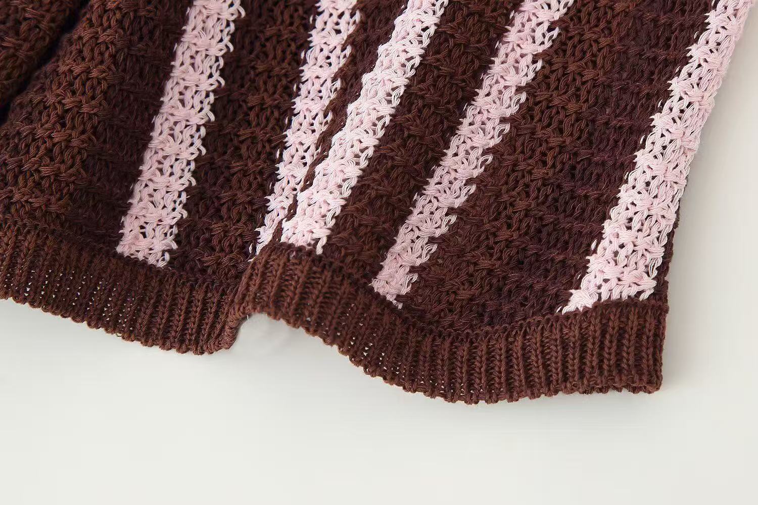 Fashion Striped Turndown Collar Short-Sleeve Top & Shorts Knit Set 22