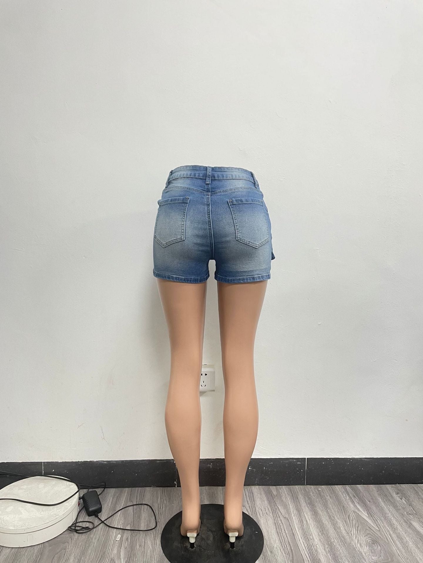 Women Washed Stretch Cargo Denim Shorts 8