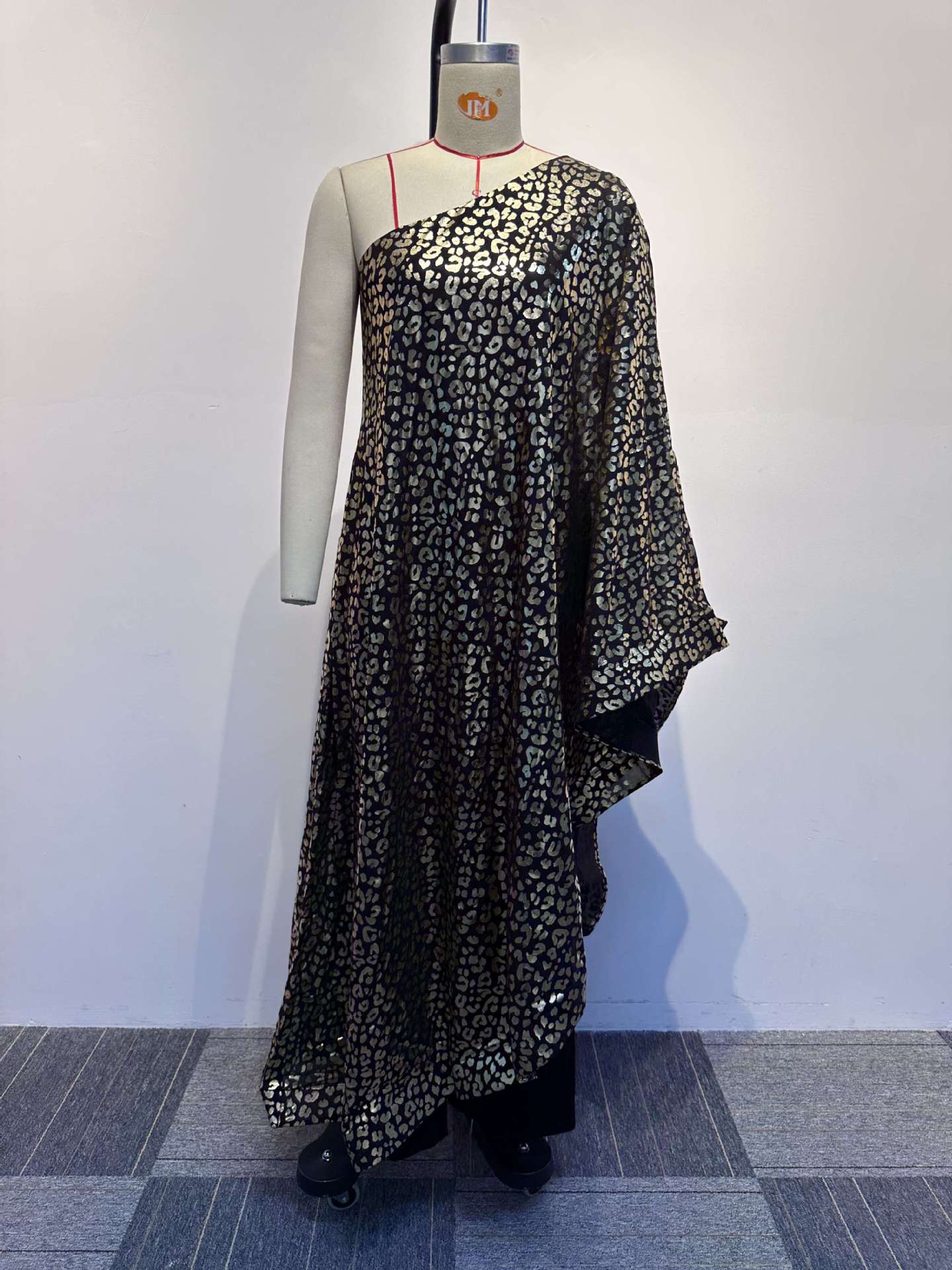 Women Sexy Shiny Slash Shoulder Patchwork Stretch Jumpsuit 9