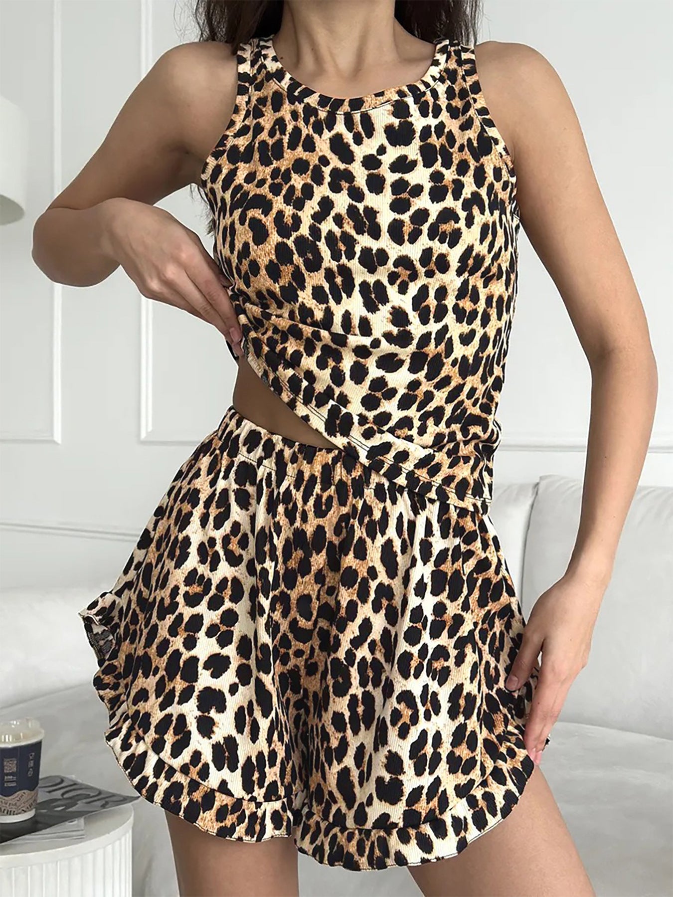 Women Sexy Printed Sleeveless Round Neck Tank Ruffle Shorts Two-Piece Set 7