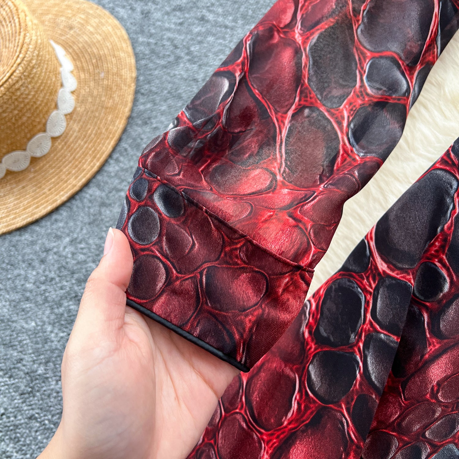 Fashionable Women's Beaded Sequin Embroidery V neck Slim Waist Long Sleeve Leopard Print Elegant Long Dress 9