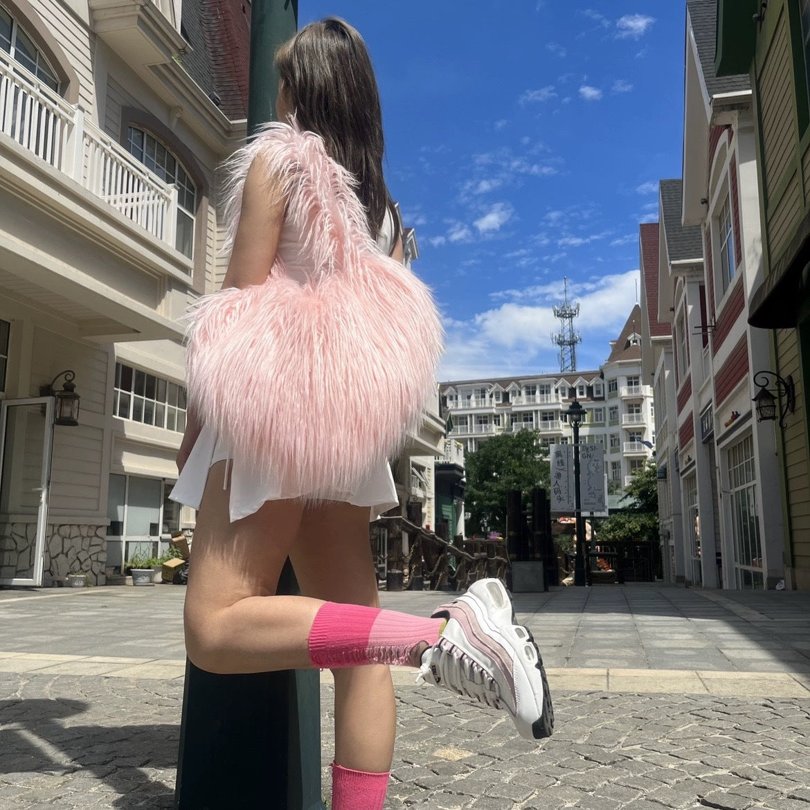 Style Trendy Heart Bag Women's Fur Bag Heart-Shaped Cute Crossbody Bag Shoulder Bag 16