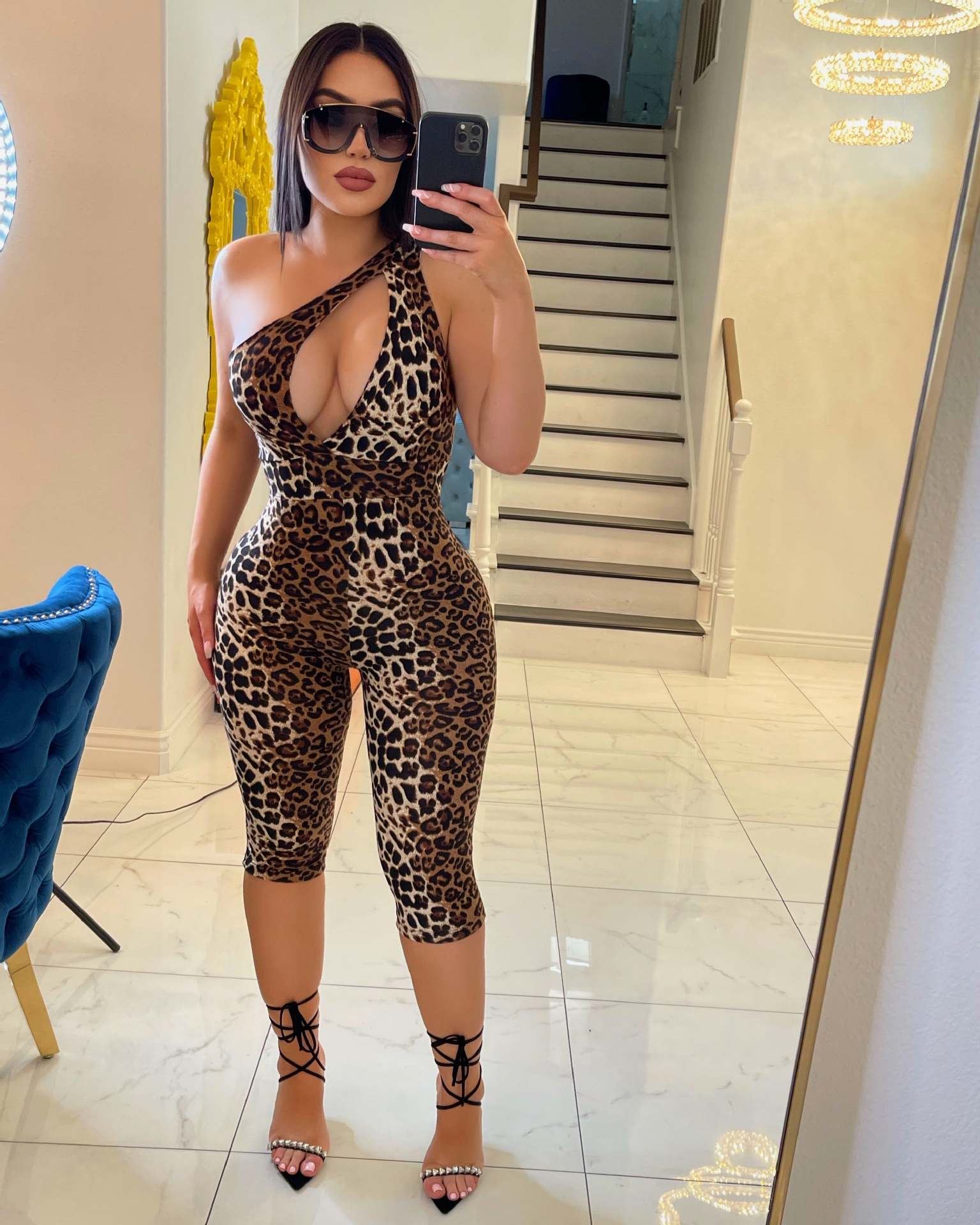 Women's Summer Fashion Cutout One Shoulder Leopard Print Jumpsuit 3