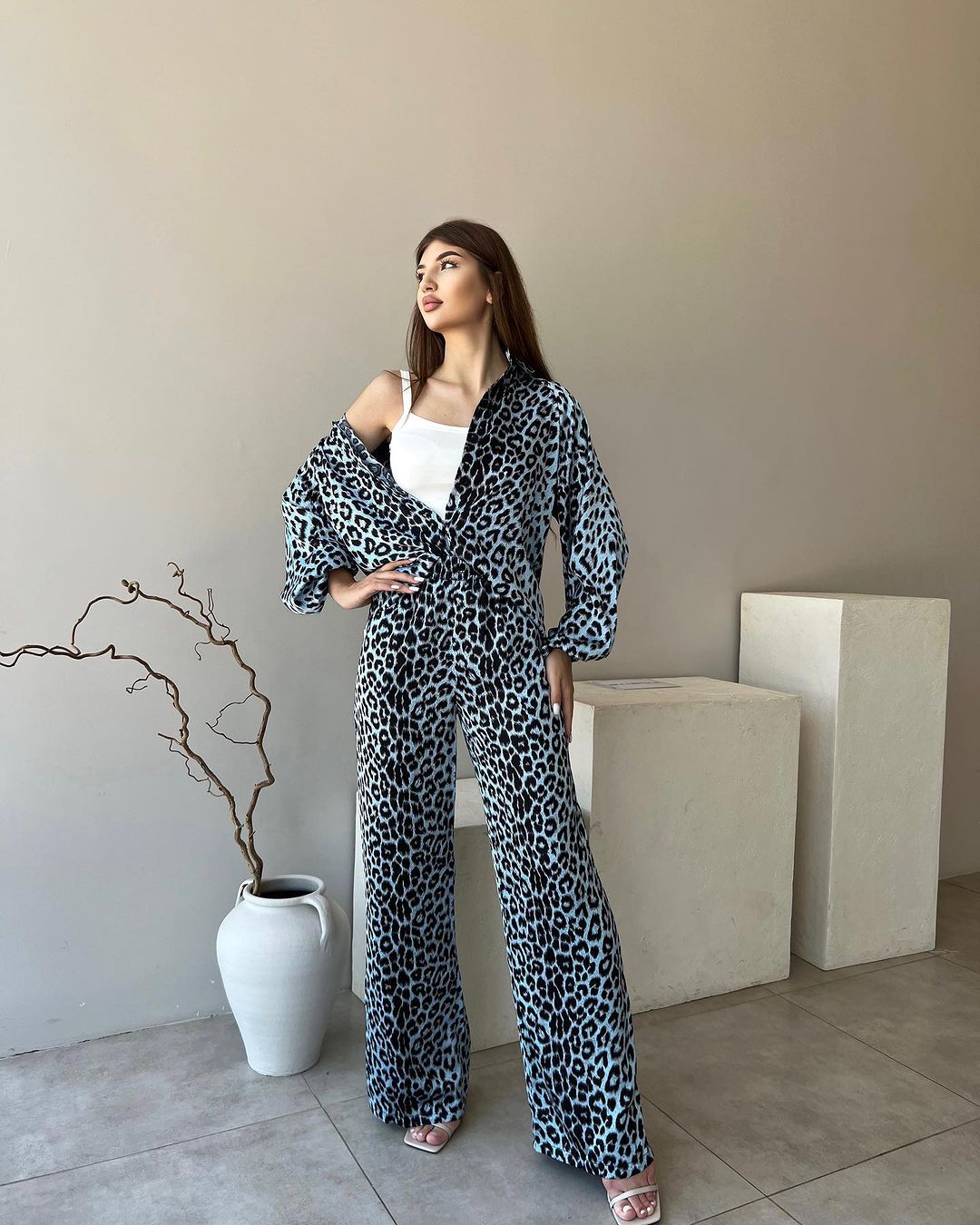 Women autumn leopard print long-sleeved shirt and Pant two-piece set 4