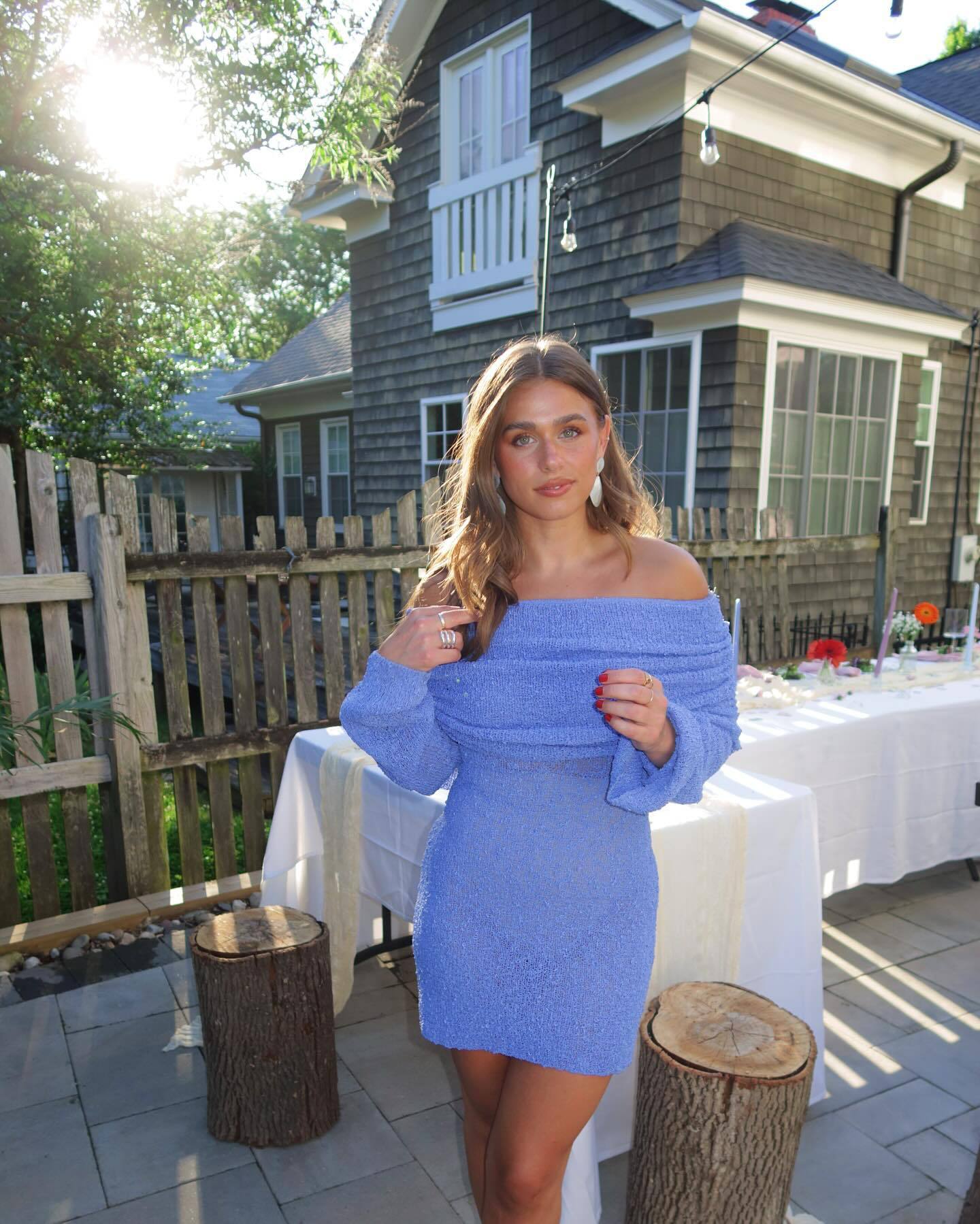 Sexy Knitting Off Shoulder Long Sleeve Short Dress 4