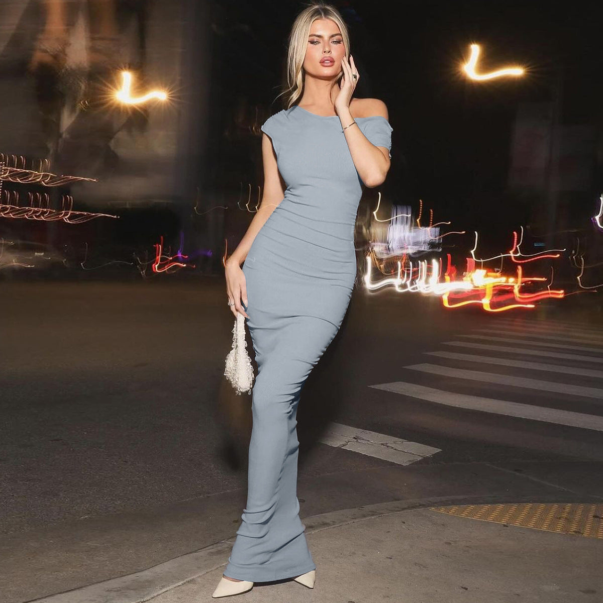 Women's Summer Fashion Solid Color Slash Shoulder Pleated Slim Chic Dress 3